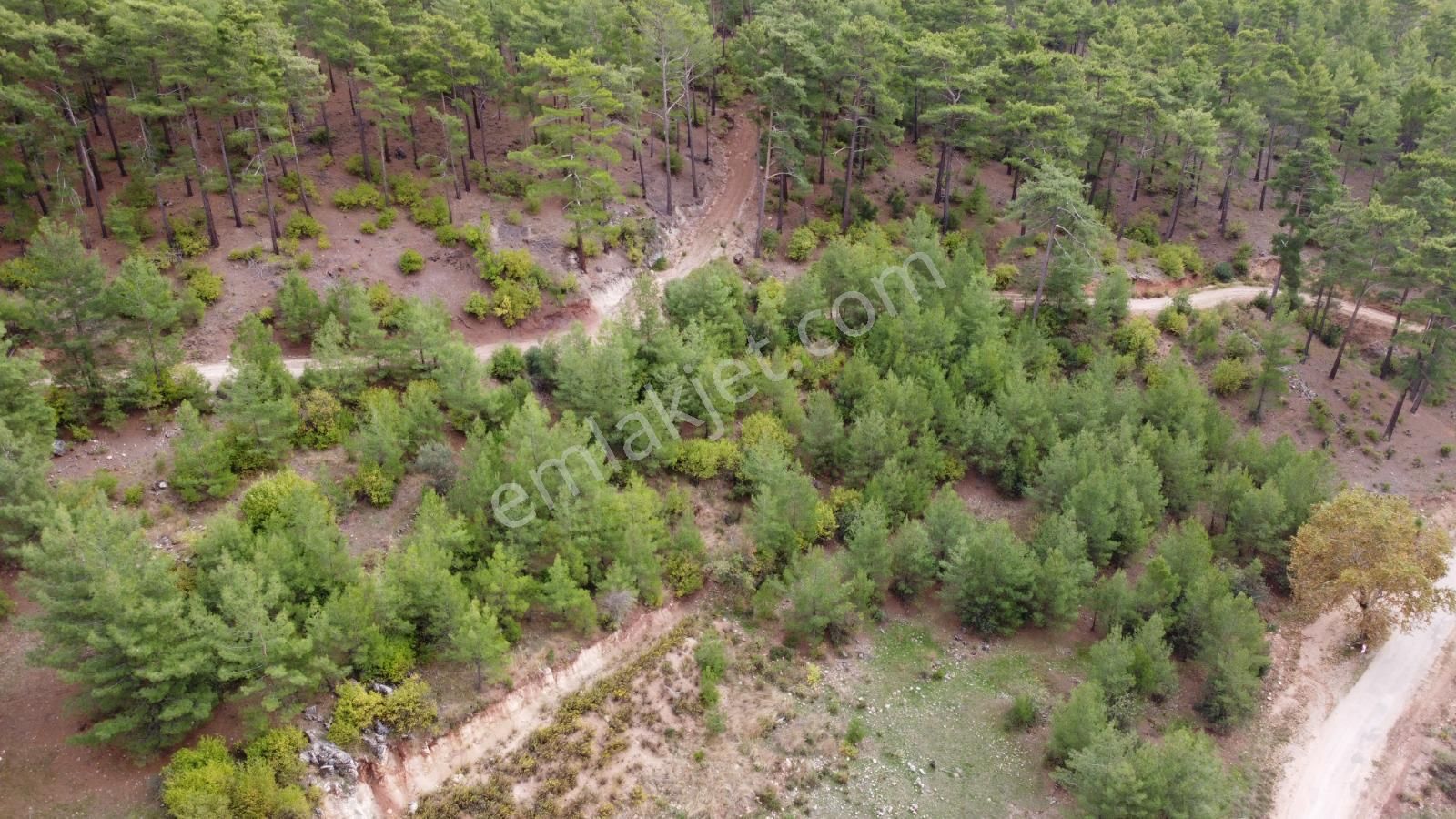 ​fethiye Kızılbel De 523 M2 % 20 İmarlı Arsa Satılık - Görsel 2