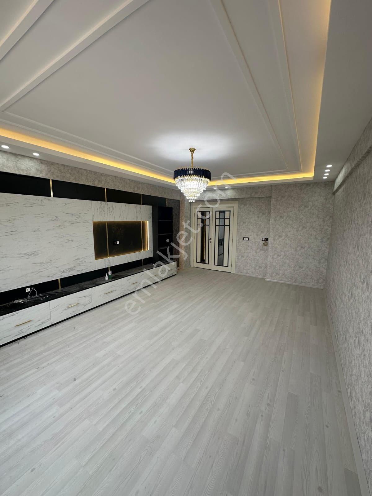 Dinçarslan Gayrimenkul ^ Göktürkde 3.5+1 Lüx Satılık Sıfır Daire