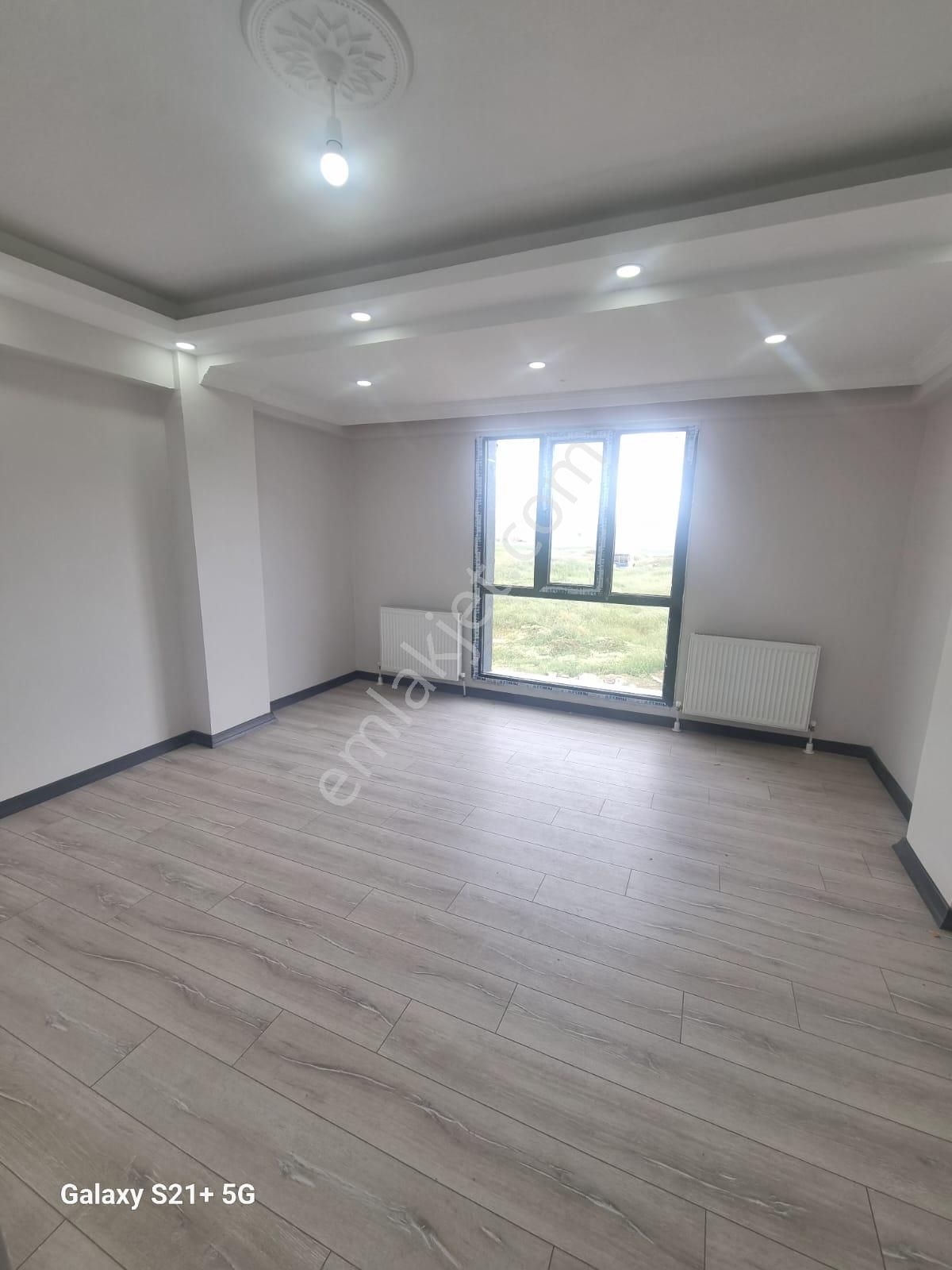Çorlu Havuzlar Mahalesinde Satılık 2+1 Sıfır Daire