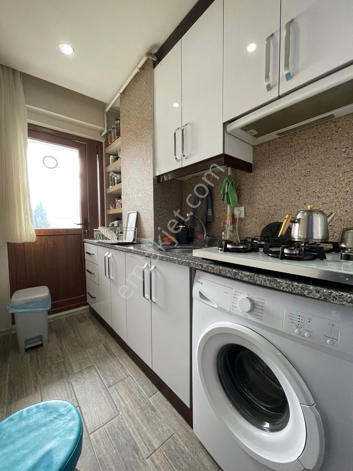 Kaan Emnlaktan Pelitlibağda 1+1 Balkonlu 1+1 Kiralık Apart
