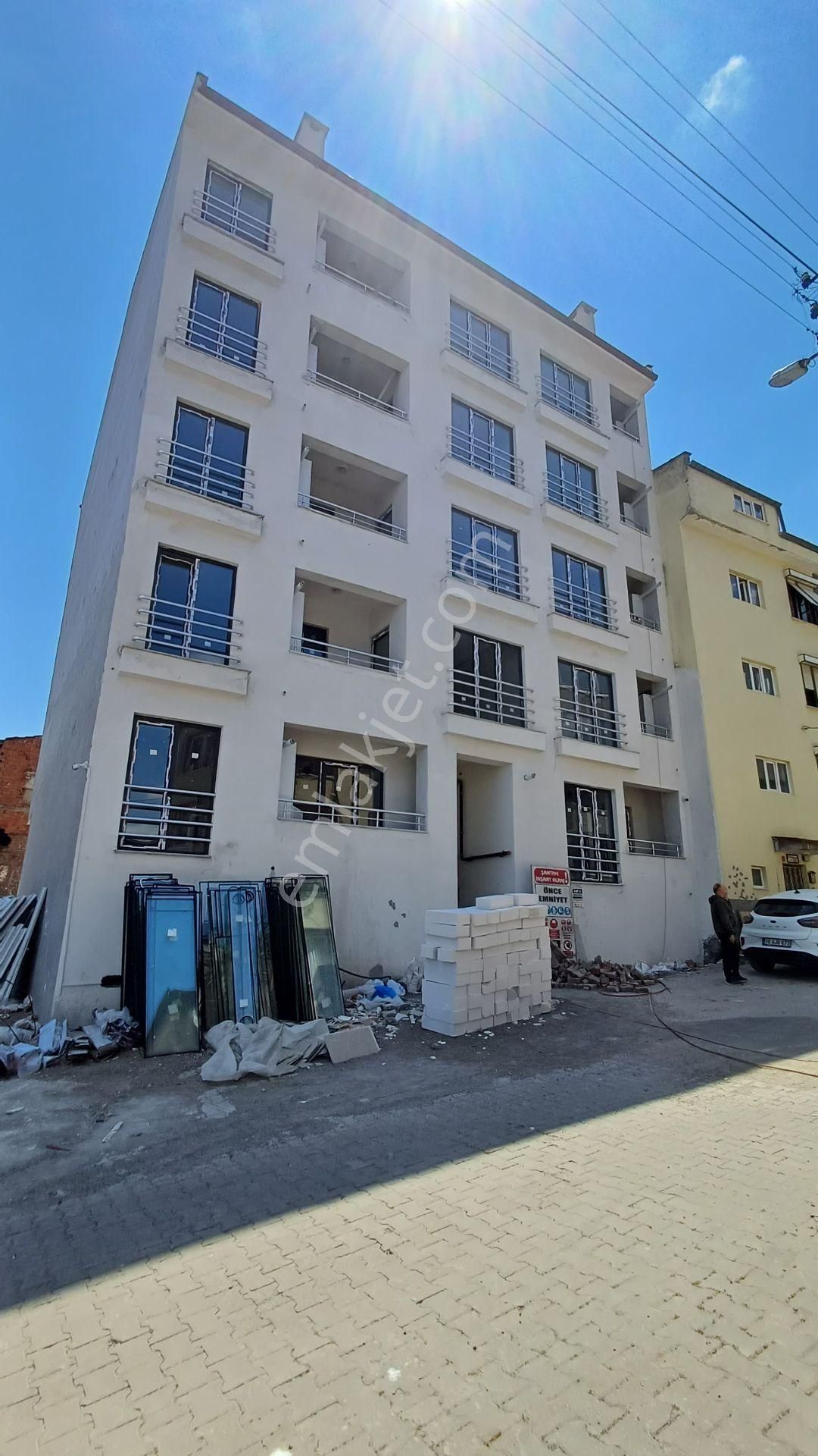 Arter Emlak'tan Dinkçiler’de Sıfır 2+1 Daire