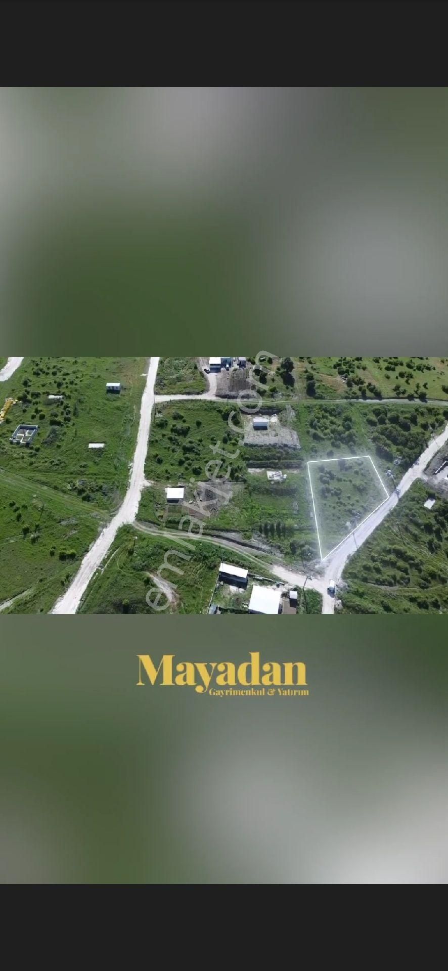 Mayadan Gayrimenkul'den Manyas Atatürk Mahallesinde 900 M2 Satılık Arsa