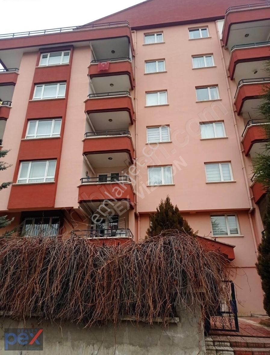 Serhatta,boyalı,oturuma Hazır Kiralık Daire