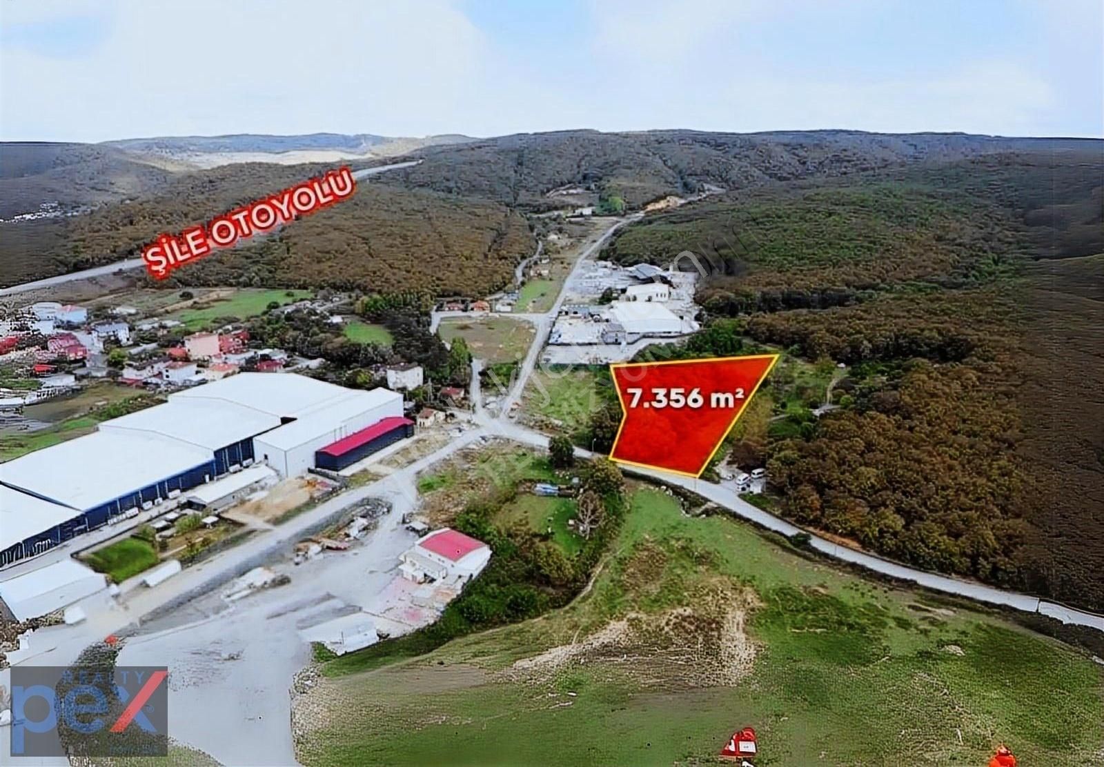 Çekmeköy-ömerli/koçullu'da 7.356 M2 Asfalt Yola Cepheli