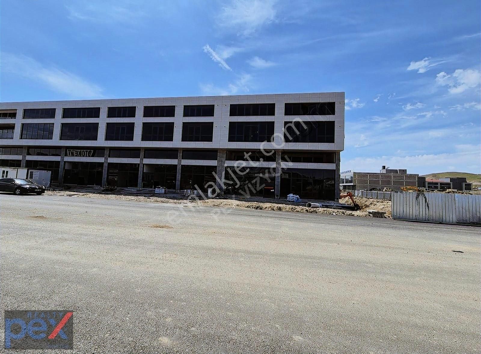 İvedikte Her İşe Uygun 3000 M2 Komple Kiralık Bina