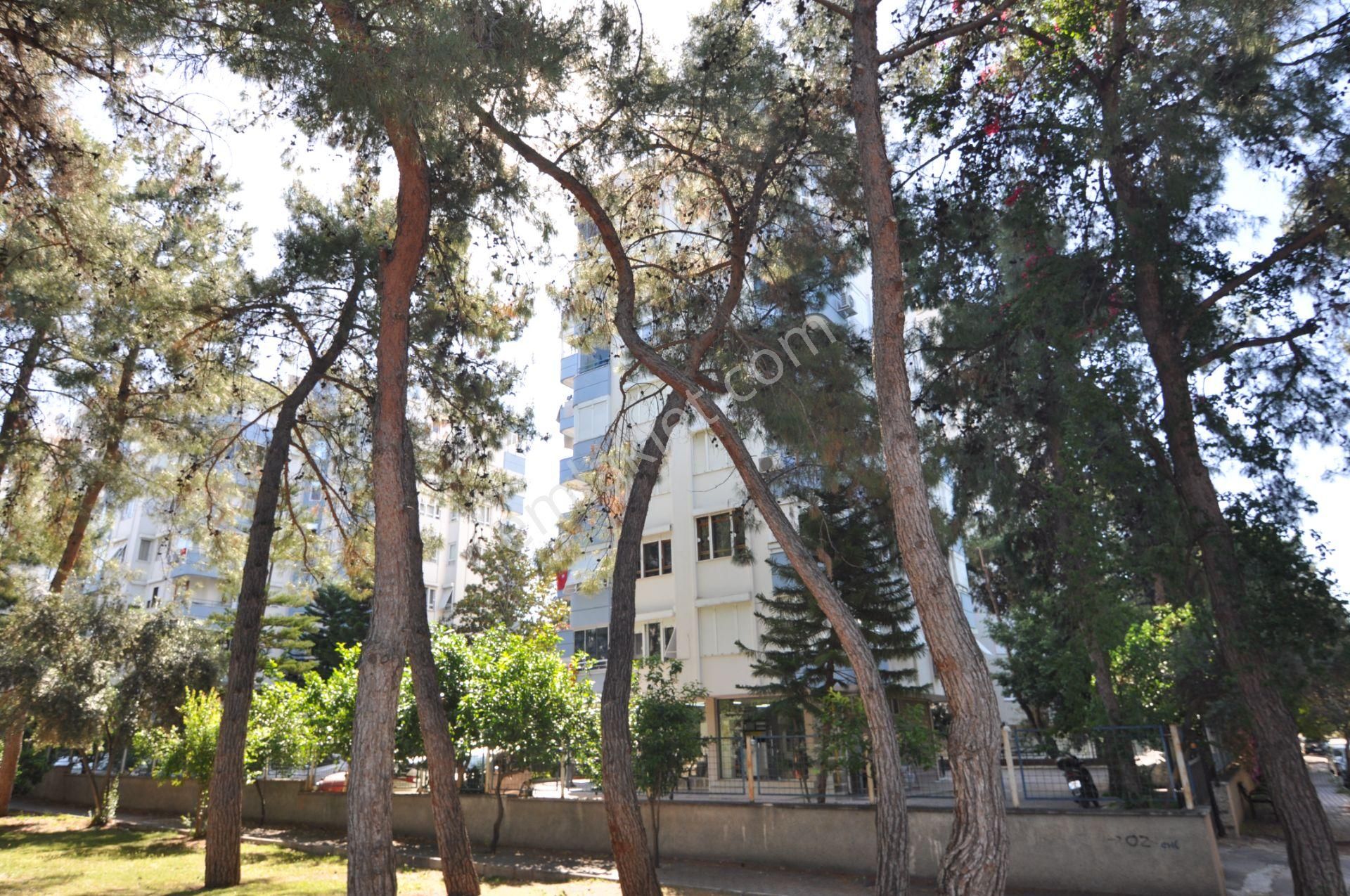 Gürsu Mahallesi Enderevler Sitesi'nde 3+1 Kiralık Daire