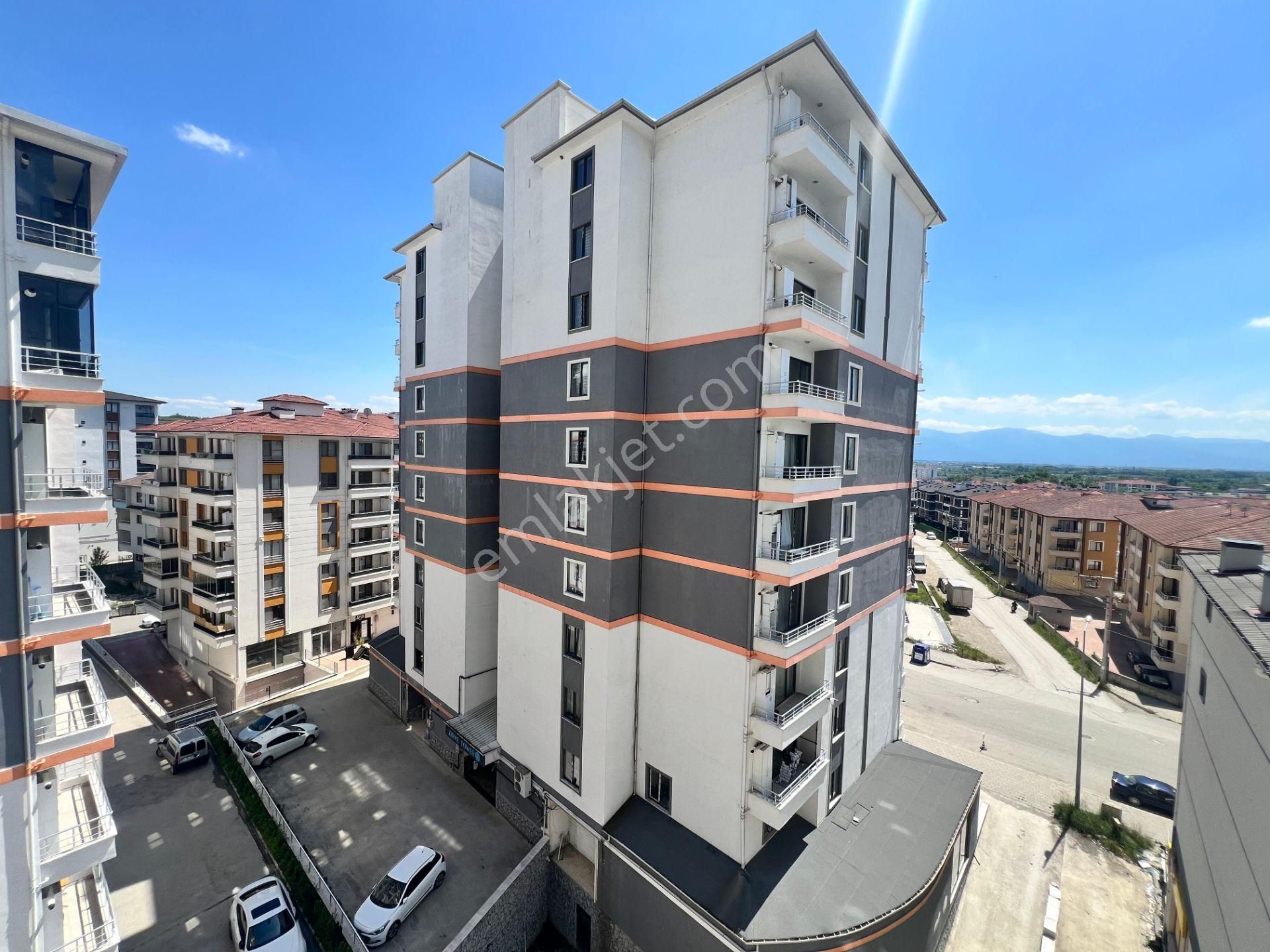 Metsa'dan Konuralp Zirve Tower Da Satılık 2 Adet 2+1 Daire