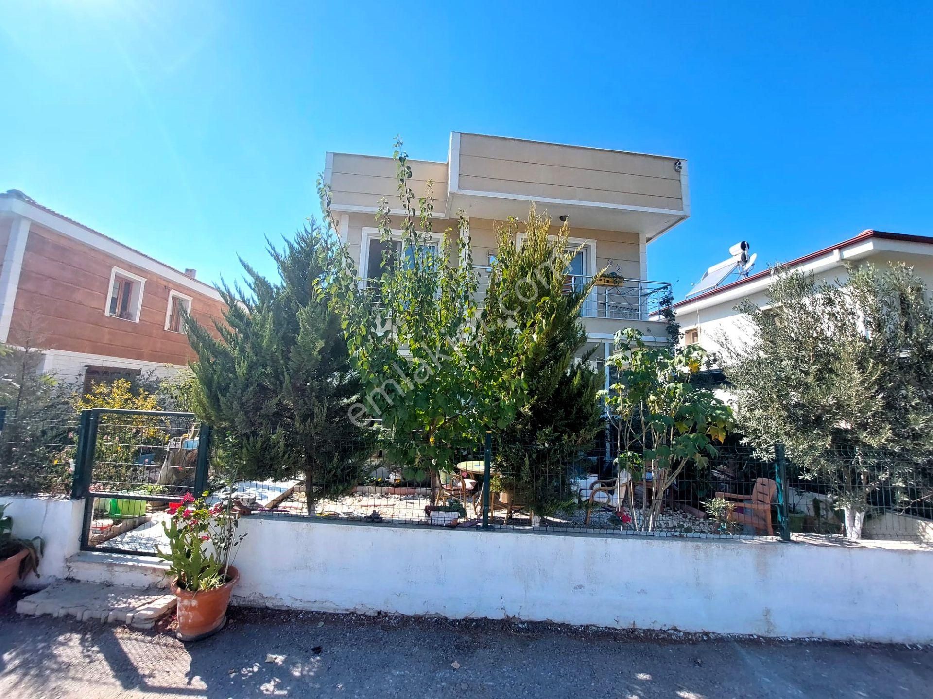 İzmir Seferihisar Payamlı Da Satılık Yazlık Villa 3+1
