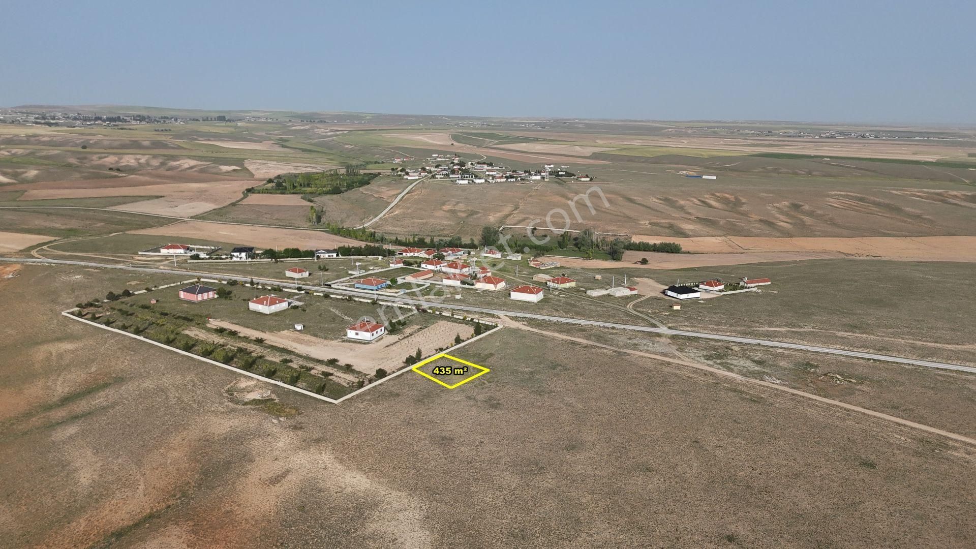 Konya / Cihanbeyli'de Yatırım Fırsatı 435 M² Konut İmarlı Arsa