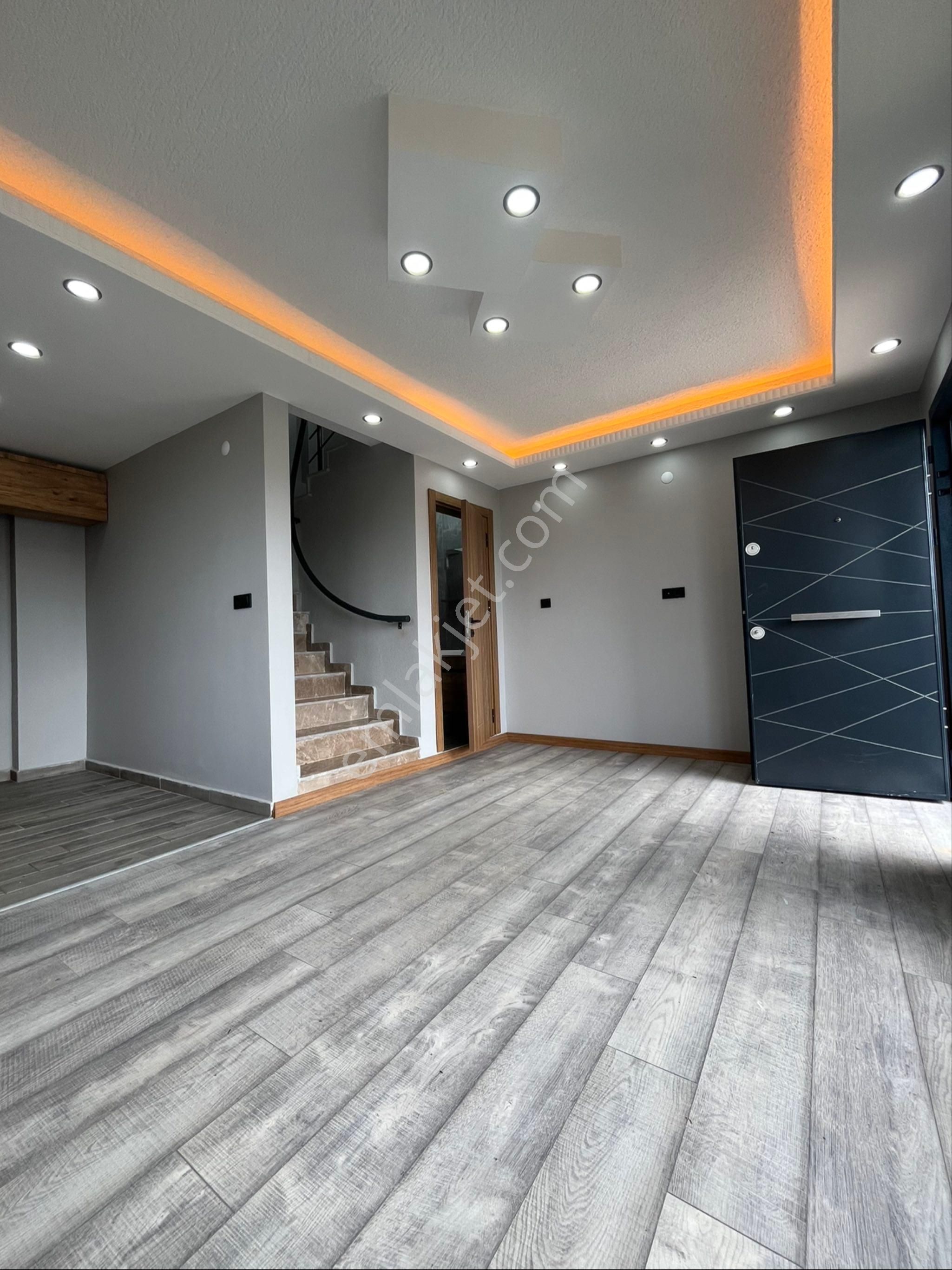 Ata Gayrimenkul,den Merkeze Yakın 4+1 Sıfır Villa - Görsel 7