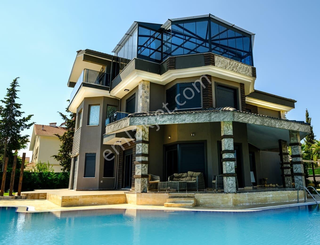 Turizm Cenneti Belekte Denize Yakın 7+1 Köşk