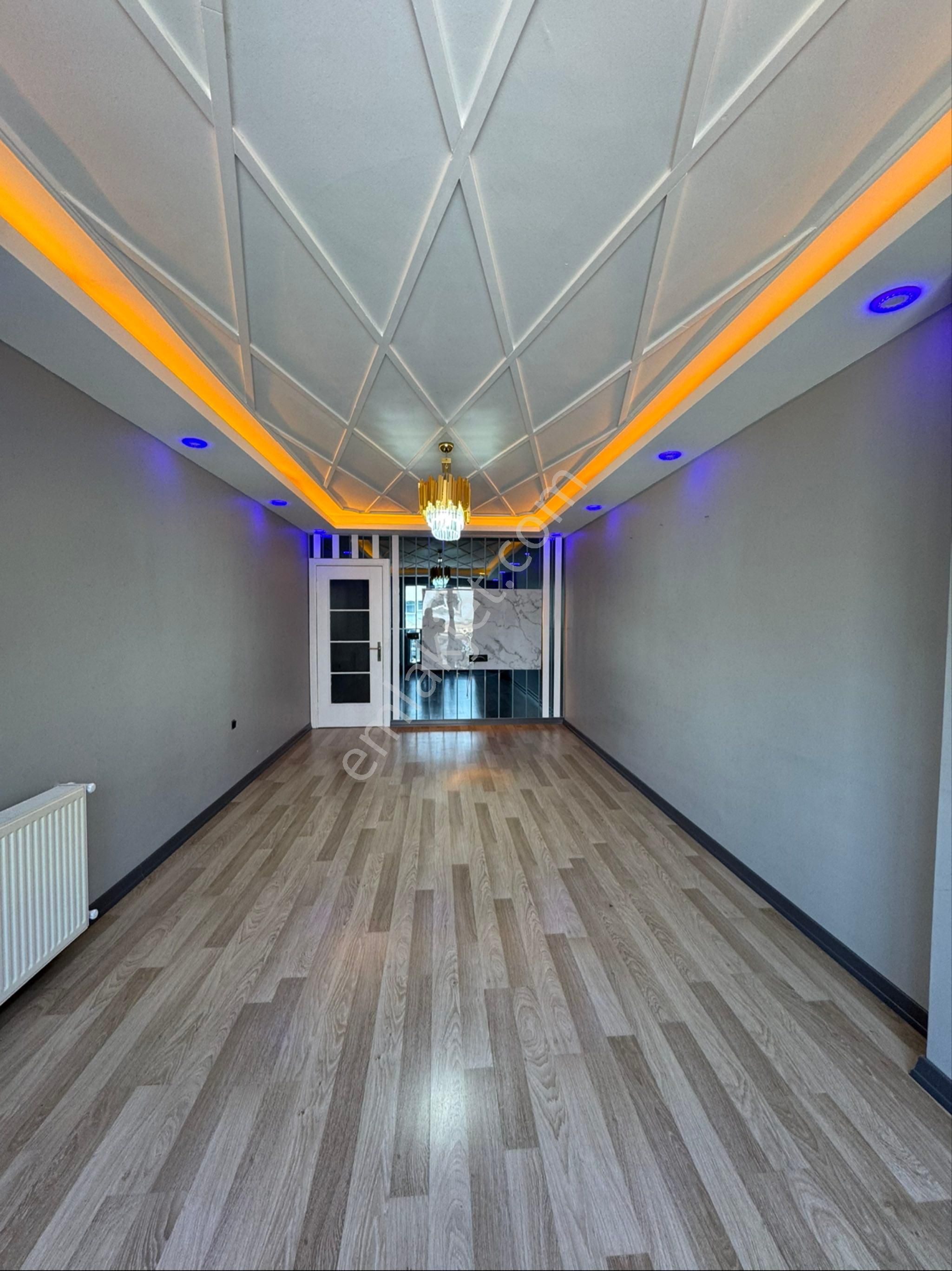 Bağlarçeşme Mahallesinde 3+1 Lüx Arakat