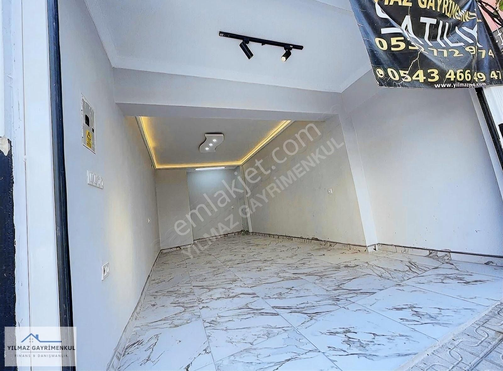Cebeci Burç Sokakta Acil Satılık Elektrik Kepenkli Dükkan