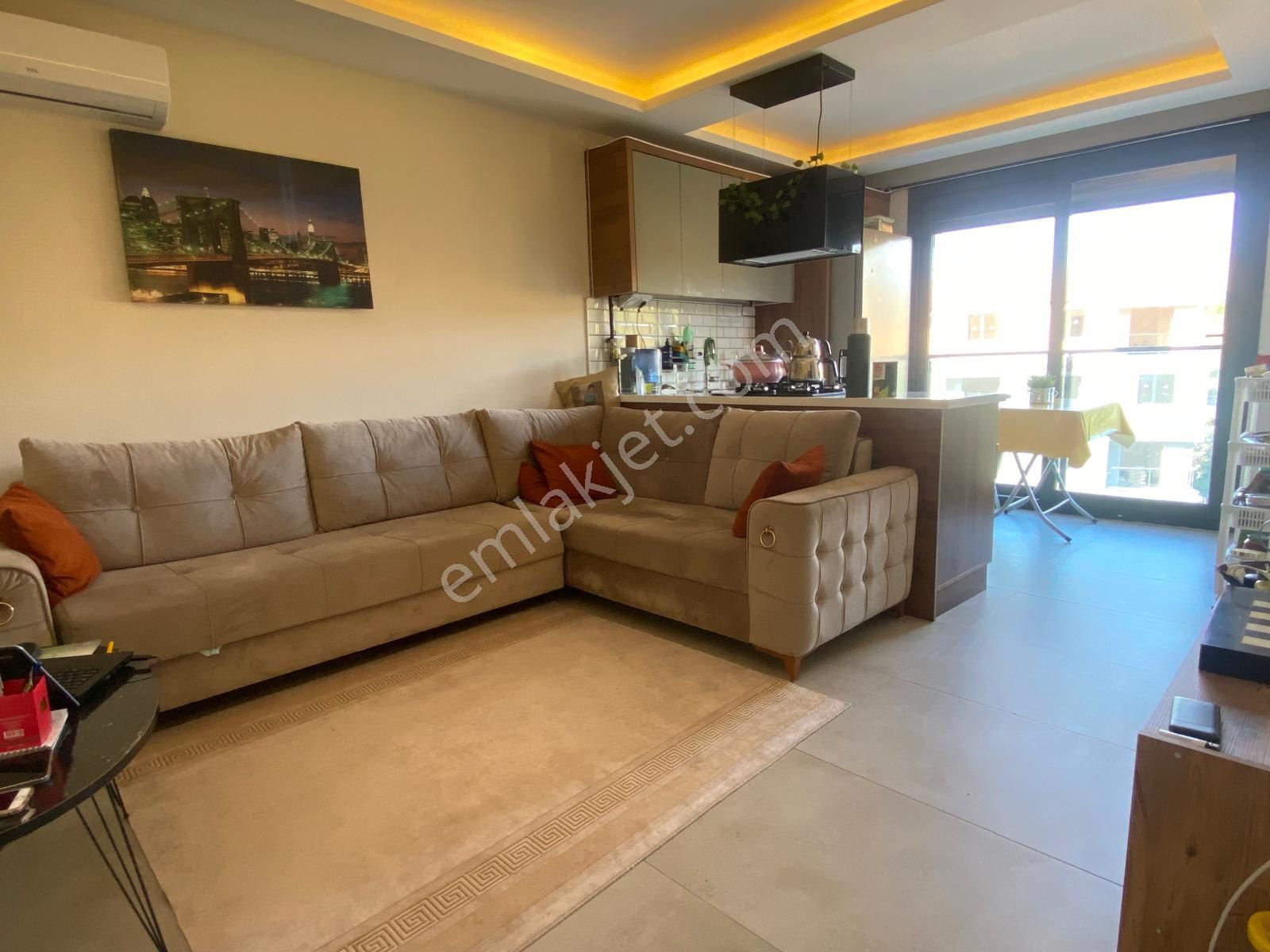 Buca M.kemal Mah.de 2+1 80m2 Dgazlı Arakat Havuzlu Site İçi Full Eşyalı Lüx Kiralık Daire