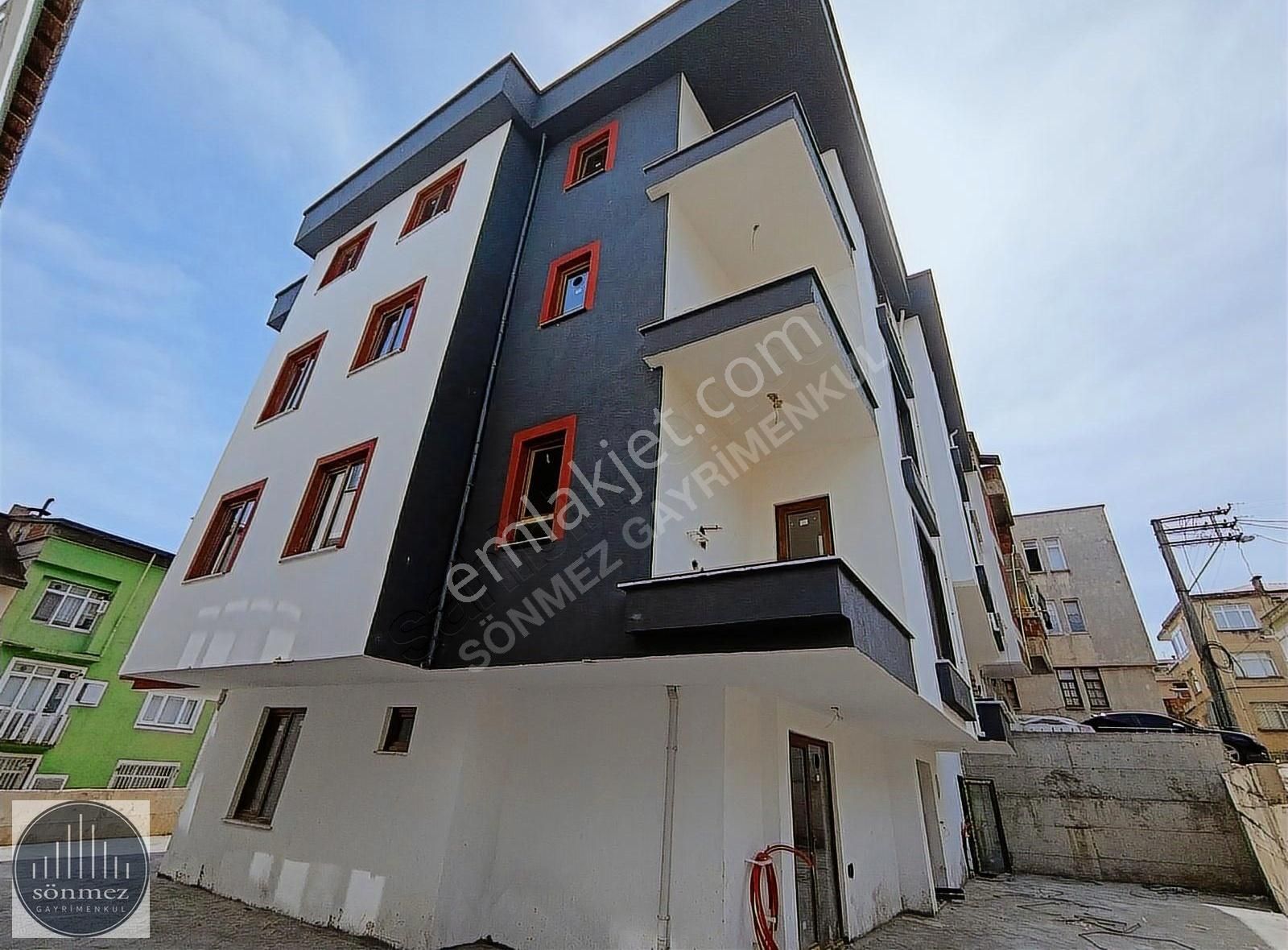Sönmez'den Şehrin Merkezinde 3+1 125 M² Sıfır Satılık Daire