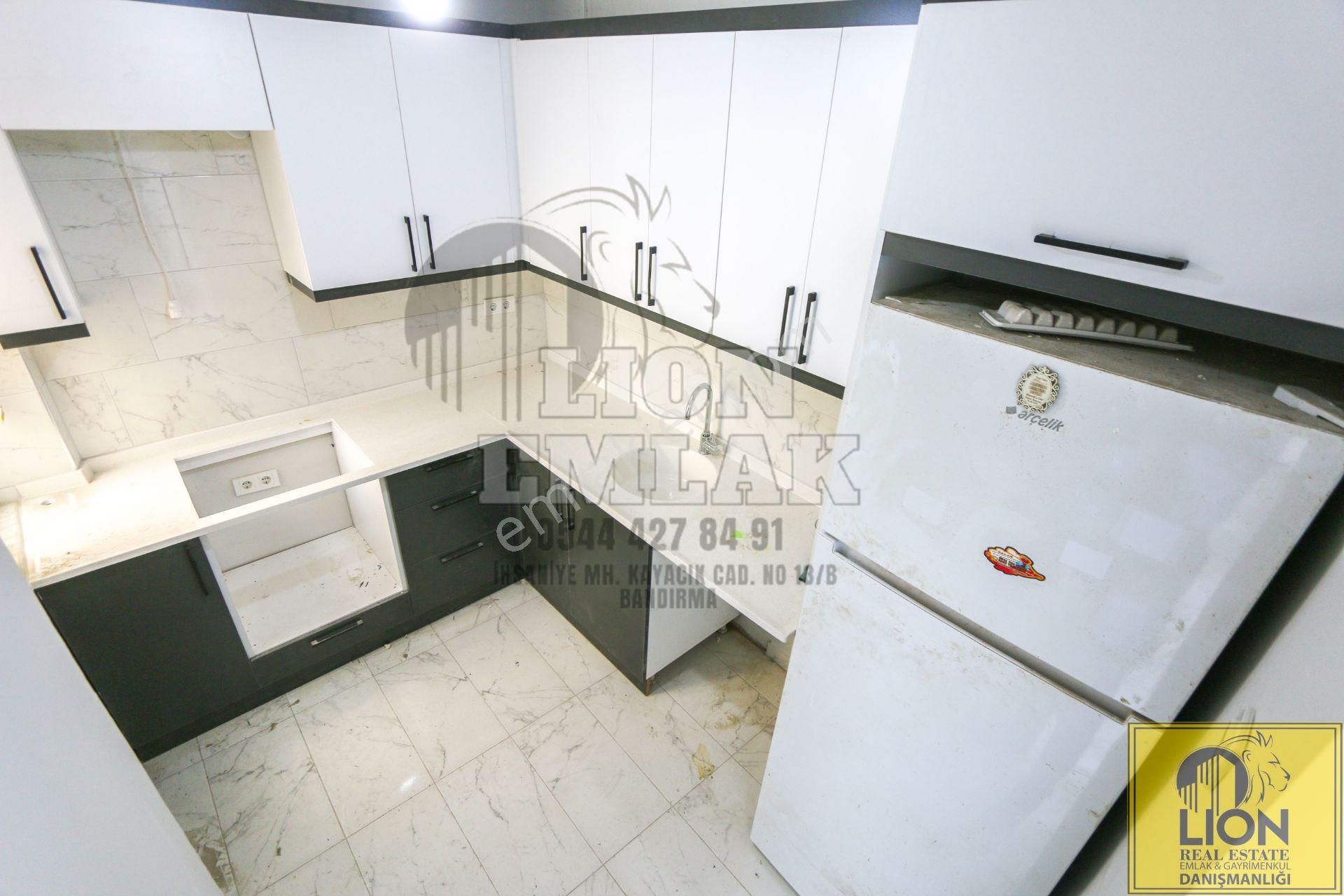 Bandırma Hacıyusuf'ta Full Deniz Manzaralı , Masrafsız Satılık 2+1 Daire
