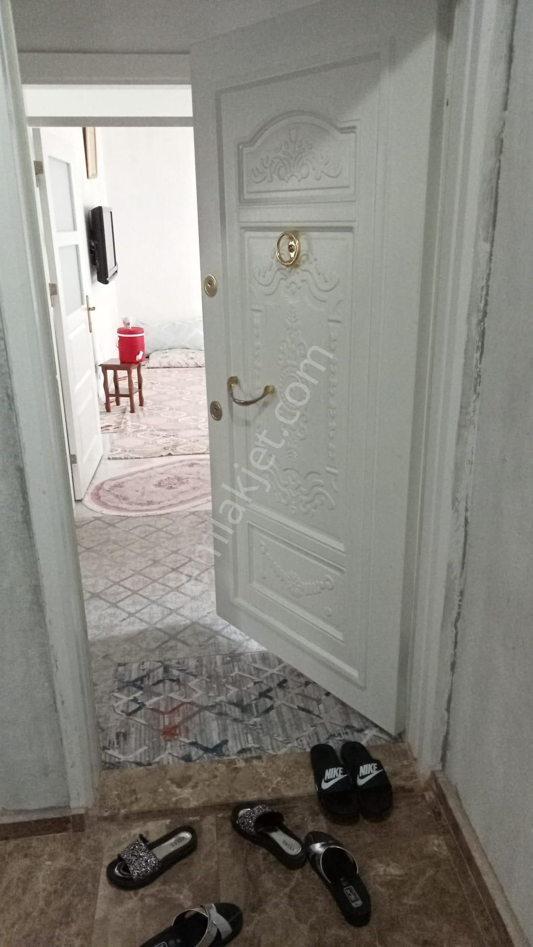 Ezogelin Gayrimenkul'den Gazikent Burak'ta Satılık Komple Bina