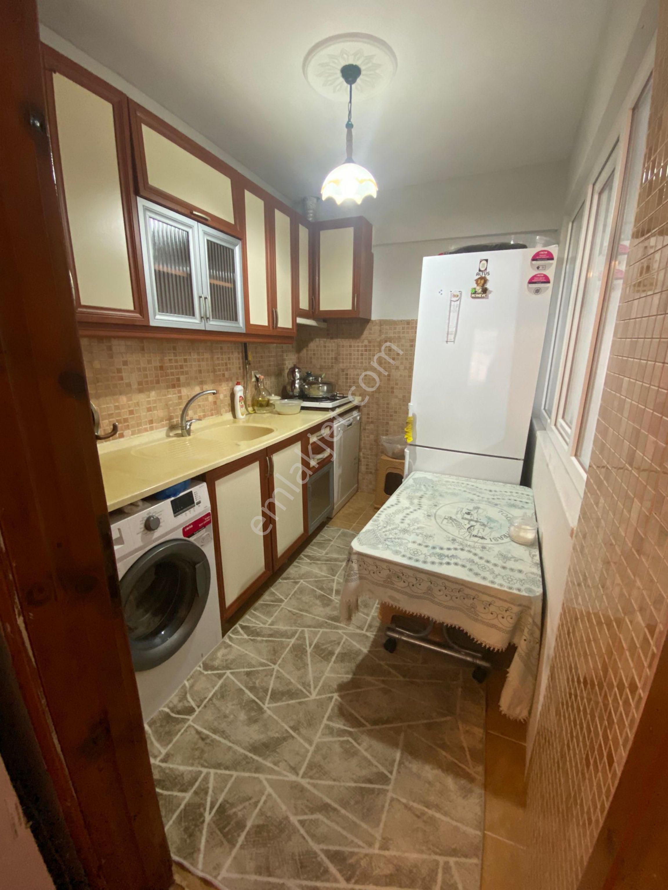Furkan Emlaktan Kadifekale Mh. 2+1 1.kat 110m2 Balkonlu Arsa Tapulu Fırsat Daire