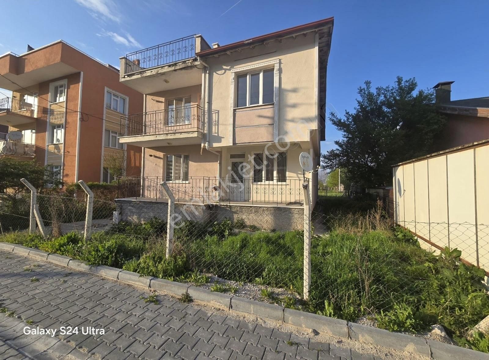 Satılık Bahçeli Müstakil Ev