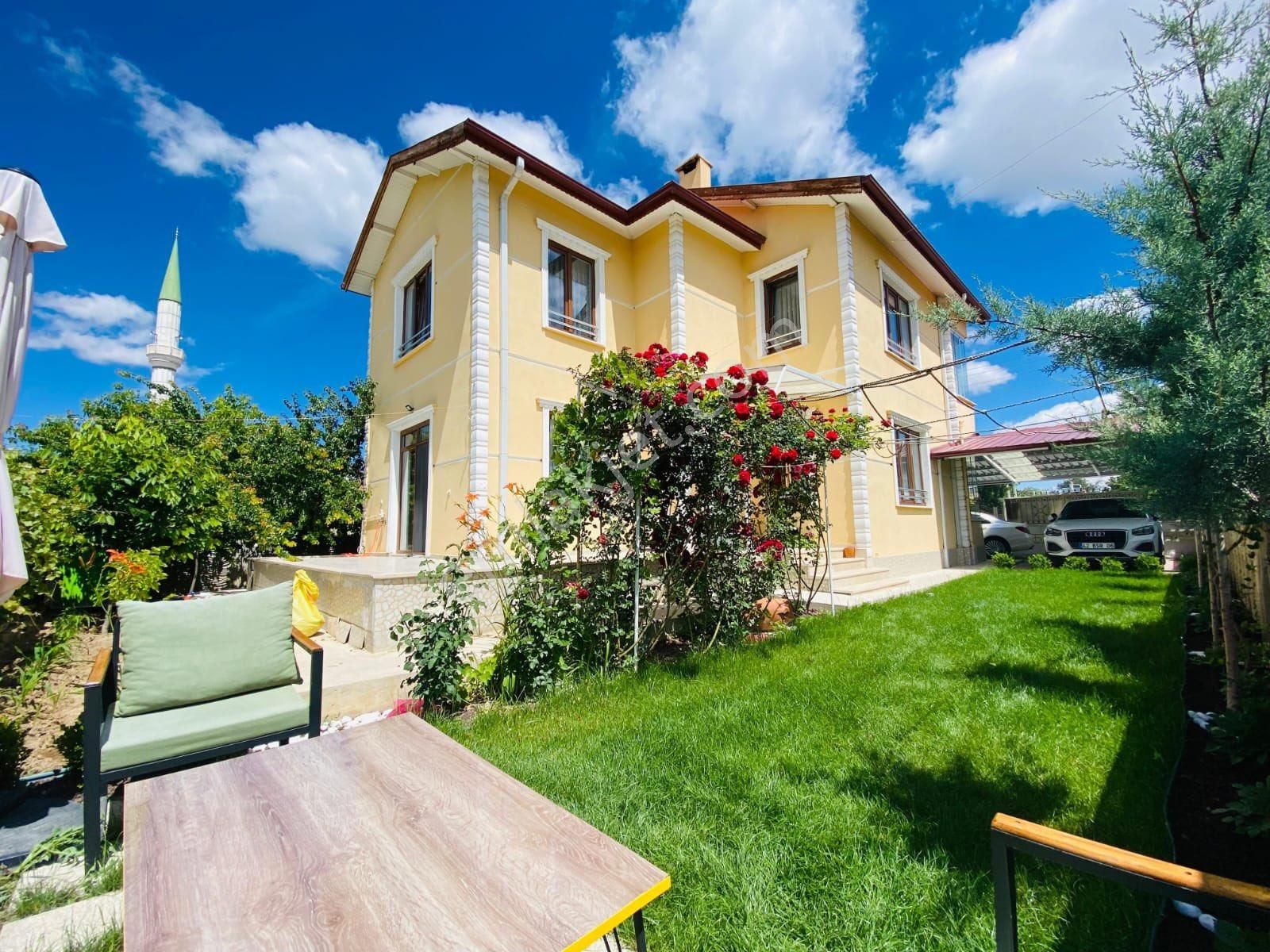 Oğuzhan Yılmaz'dan Harmancık Mh.satılık Müstakil Butik Villa