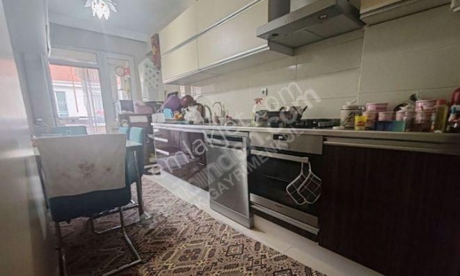 Recep Ümit Emlak'tan Kumlubel Mahallesi Esenli Caddesi Yanında Satılık Asansörlü 2+1 Daire