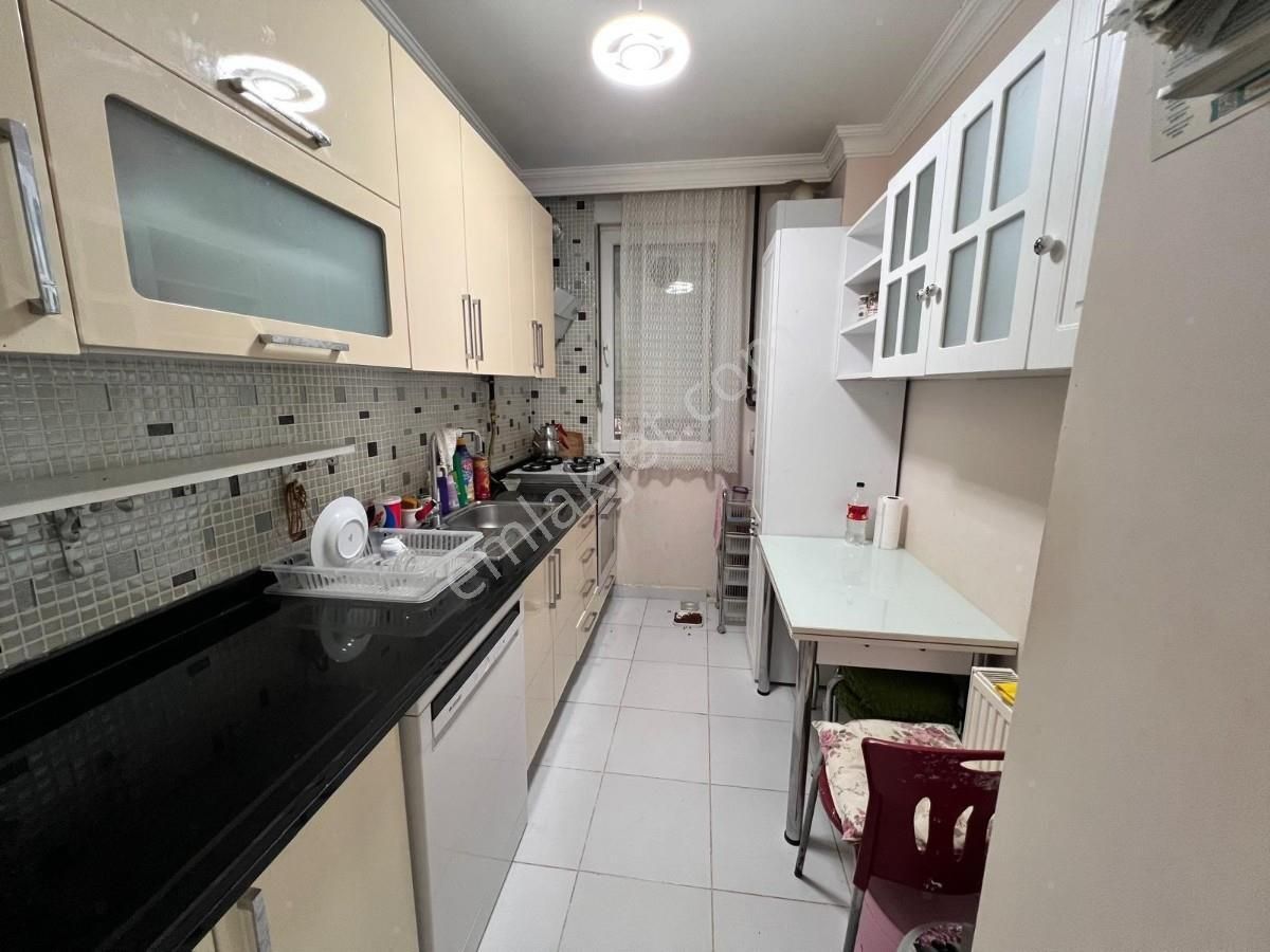 Kadıköy Erenköyde Marmaraya Yakın 2+1 Satılık Daire Troykadan