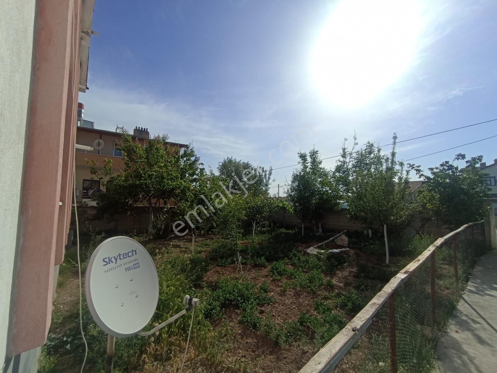 Alakova'da 500 M2 Arsa İçerisinde 2 Katlı Cazip Fiyatlı Müst Ev - Görsel 11