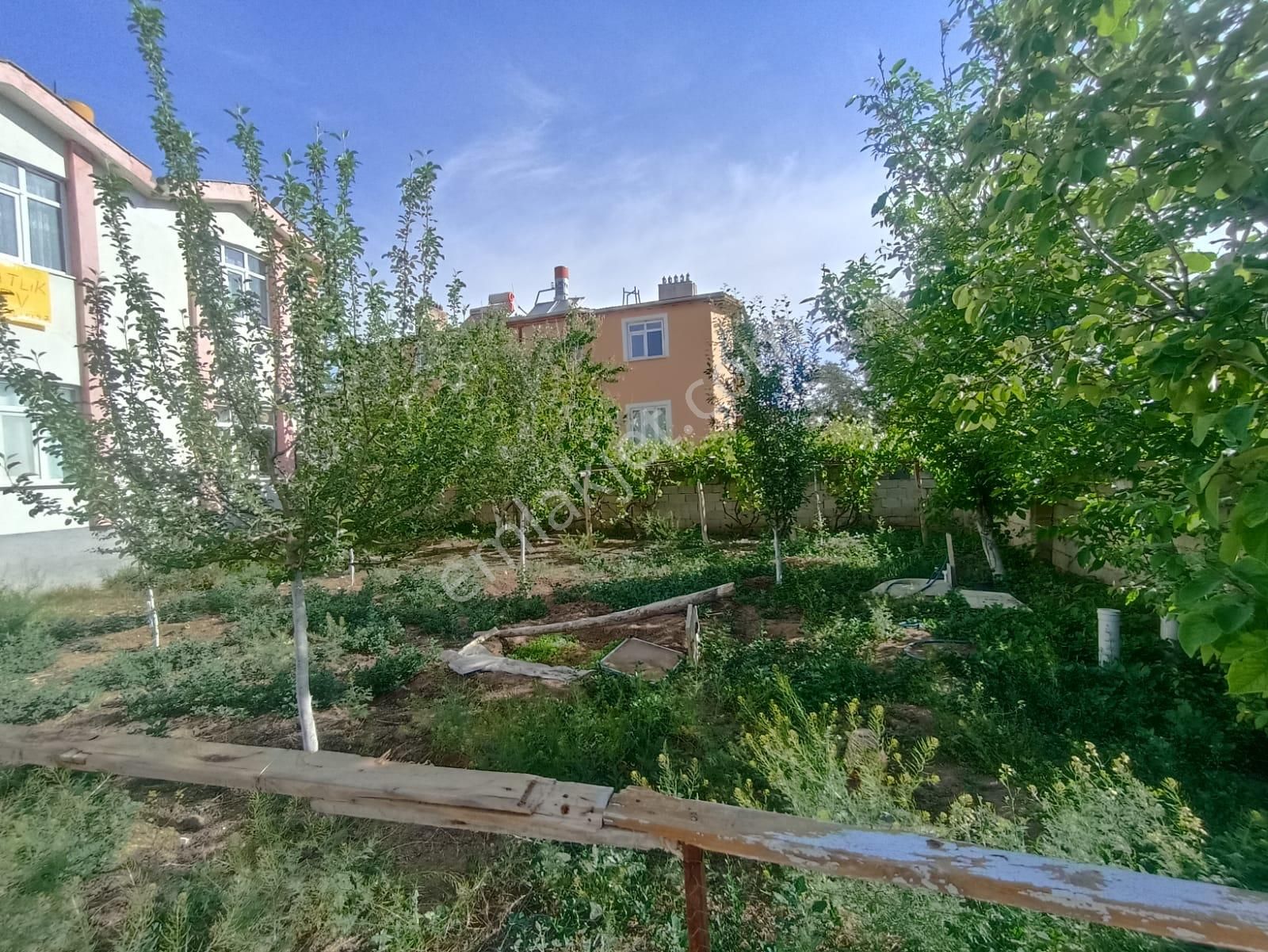 Alakova'da 500 M2 Arsa İçerisinde 2 Katlı Cazip Fiyatlı Müst Ev - Görsel 8