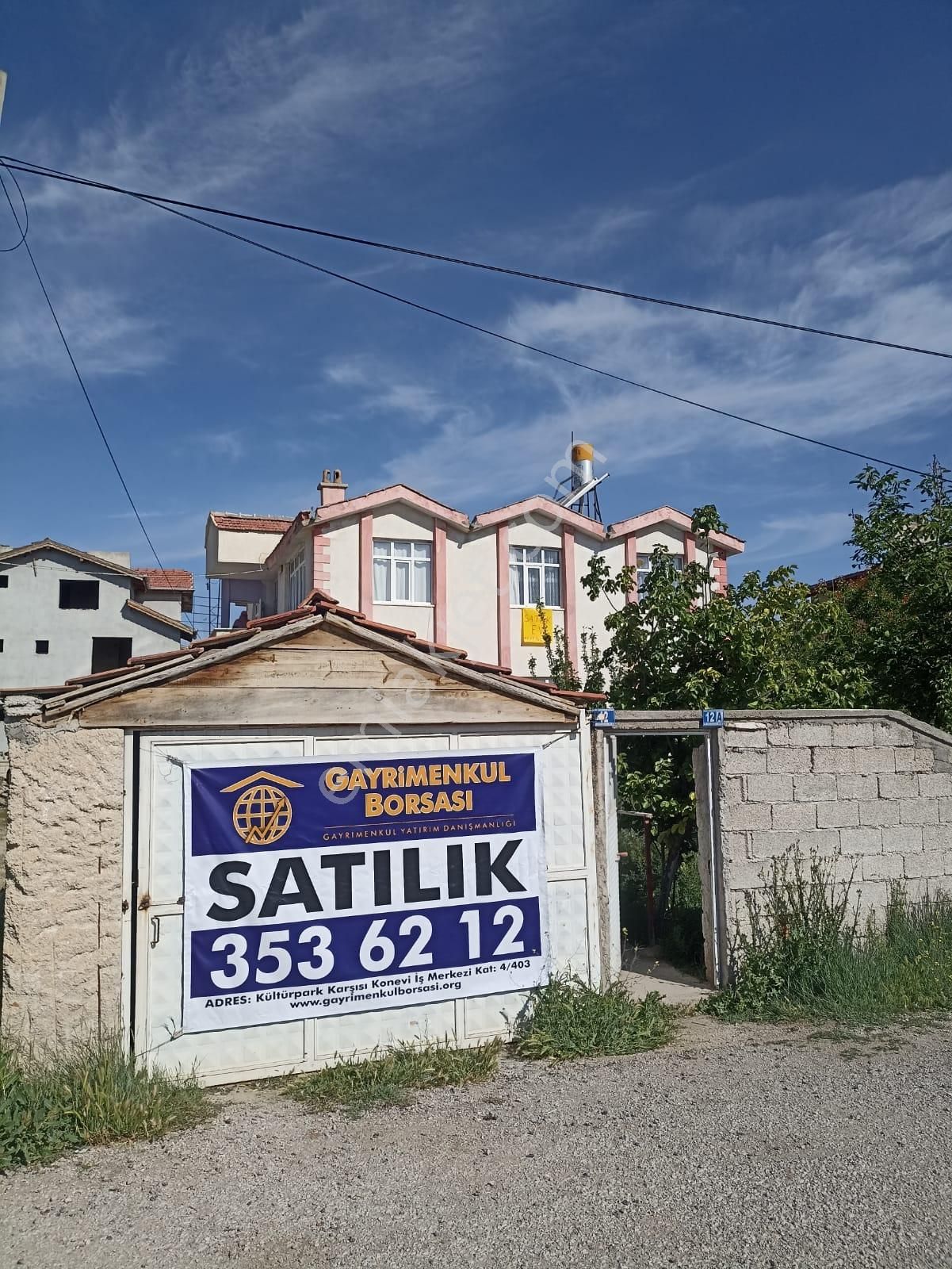 Alakova'da 500 M2 Arsa İçerisinde 2 Katlı Cazip Fiyatlı Müst Ev - Görsel 5