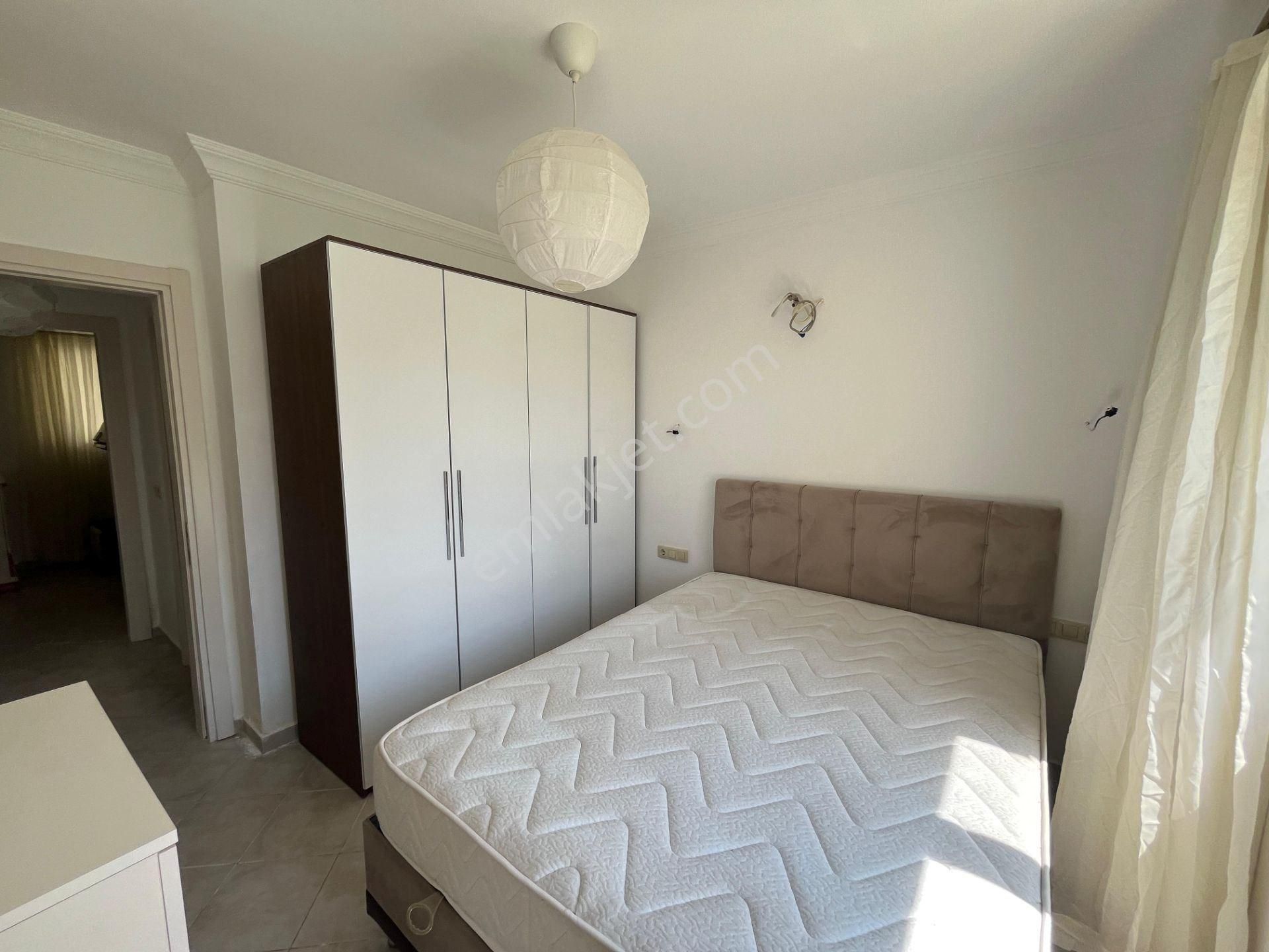 Adabükü Fcc'de Özel Plajlı, Havuzlu Sitesinde 2+1 Kiralık Daire - Görsel 19