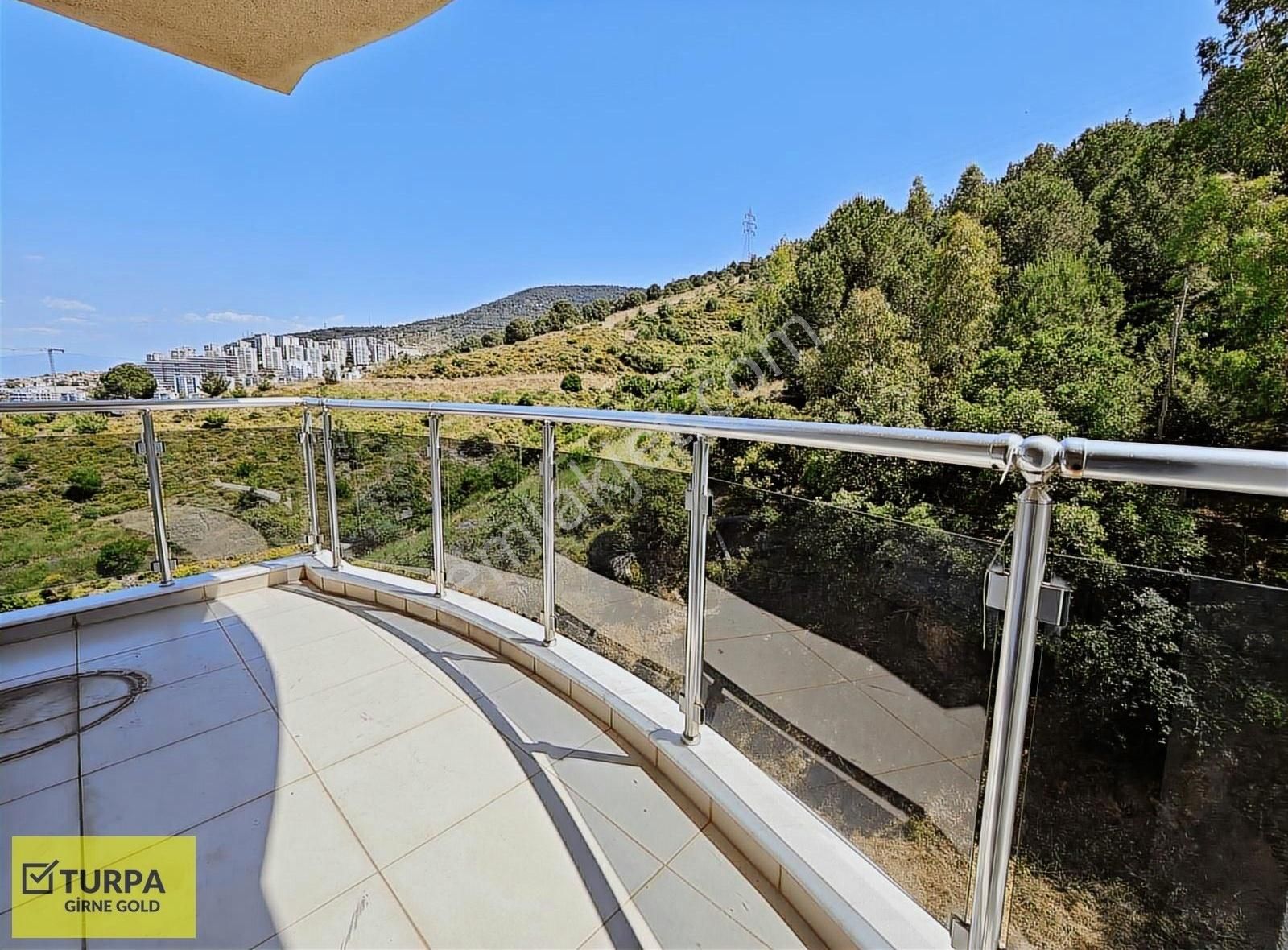 İzmir Narlıderede Satılık 4+1 Panaromik Deniz Manzaralı Daire