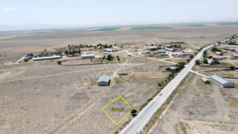Konya / Karatay / Esentepe Mahallesinde 676 M² İmarlı Arsa
