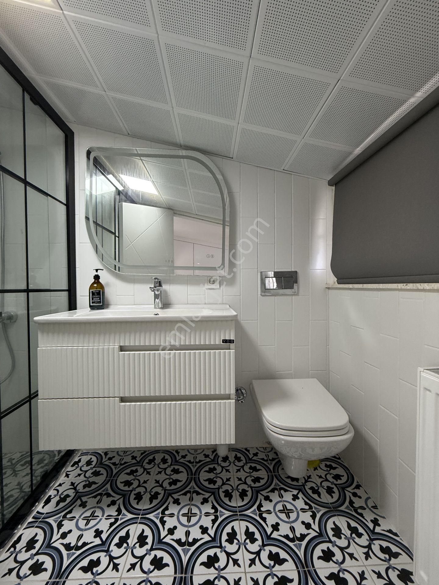 Sığacık Marina’ya 50 Metre Mesafede, Full Eşyalı, Geniş Teraslı Dubleks Daire! - Görsel 23