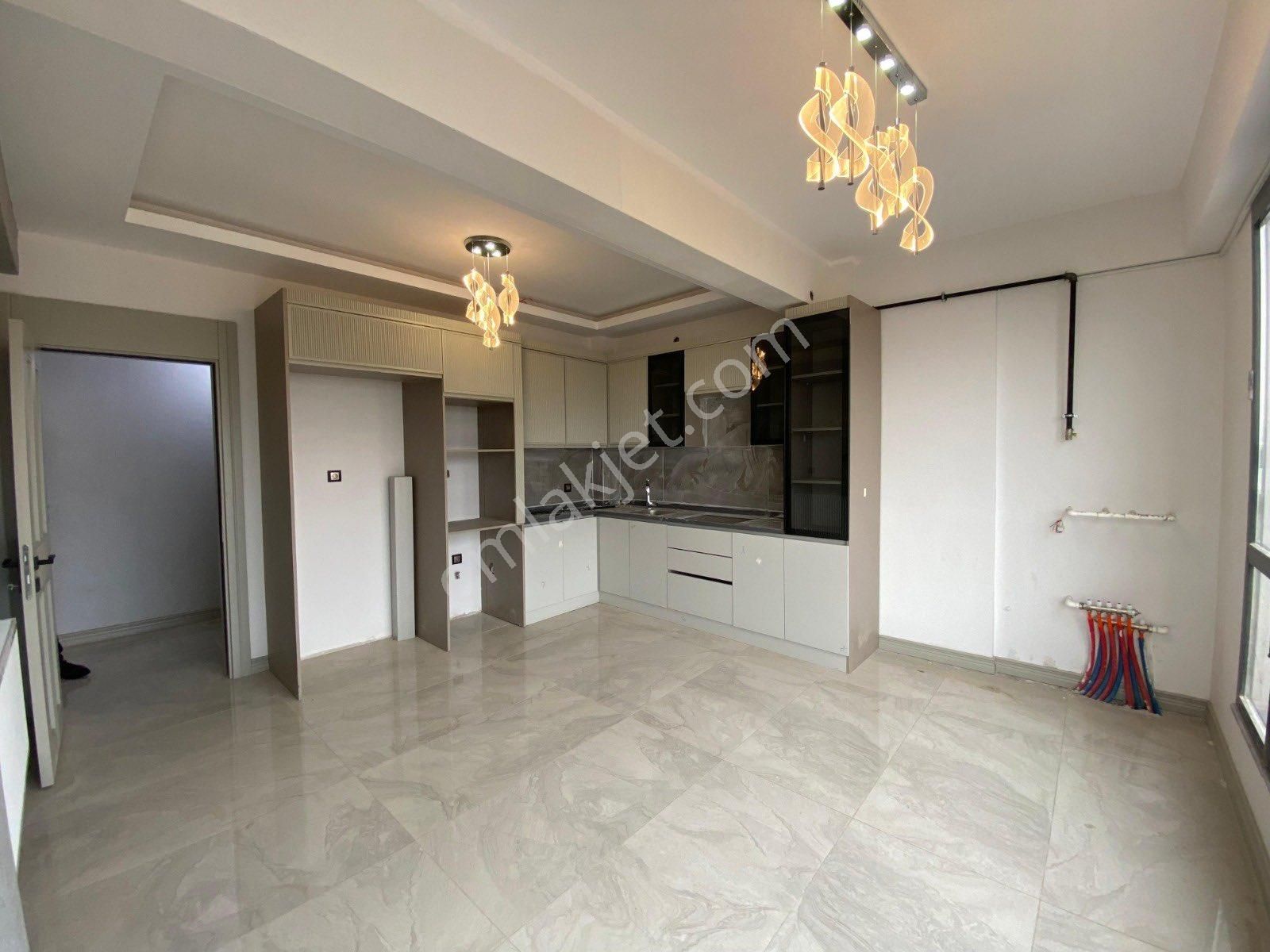 Nevroz Park Civarı Satılık 2+1 Son Kat Sıfır Daire