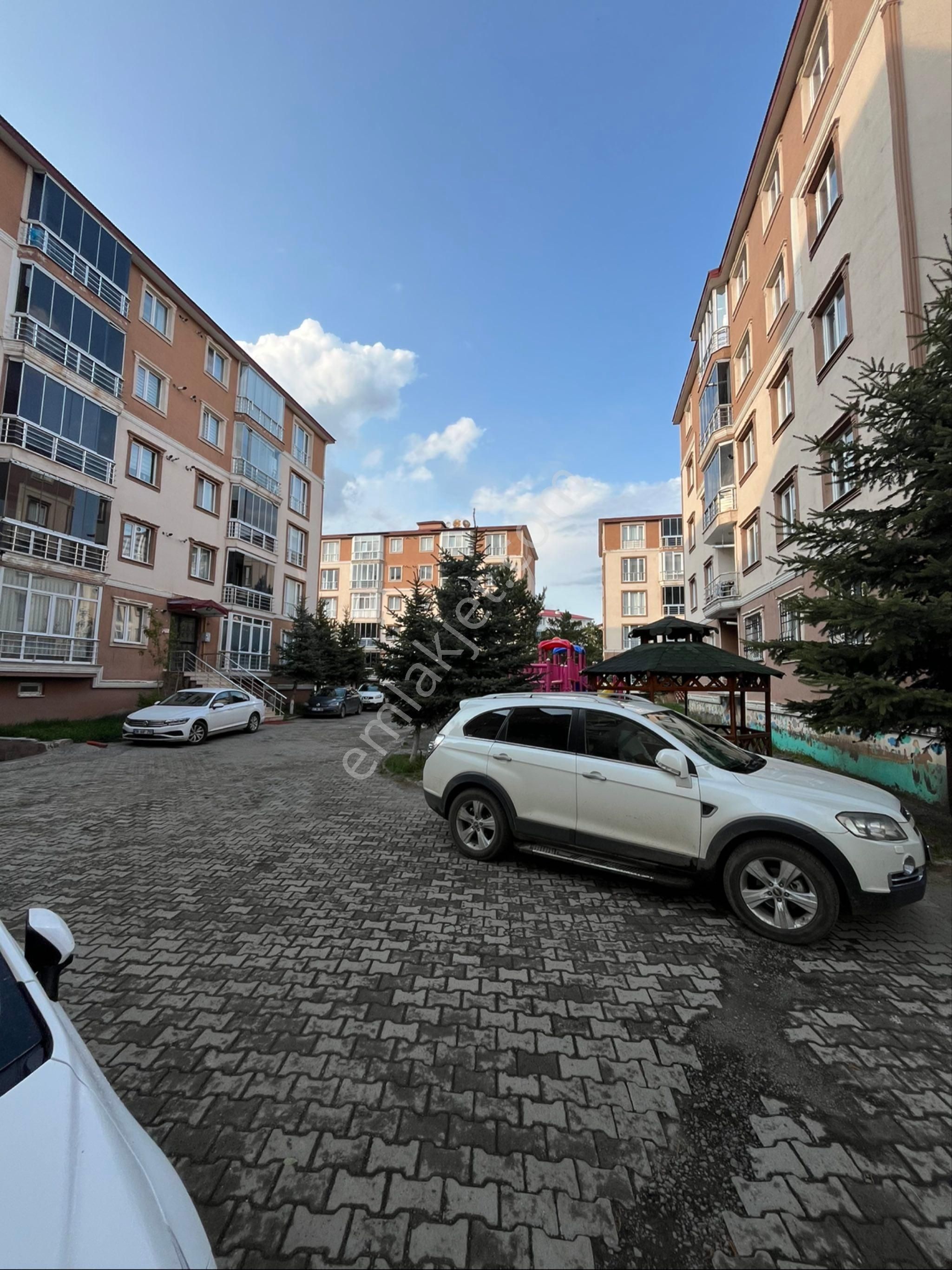 🧭kars Pusula Emlaktan Korupark Satılık 2+1