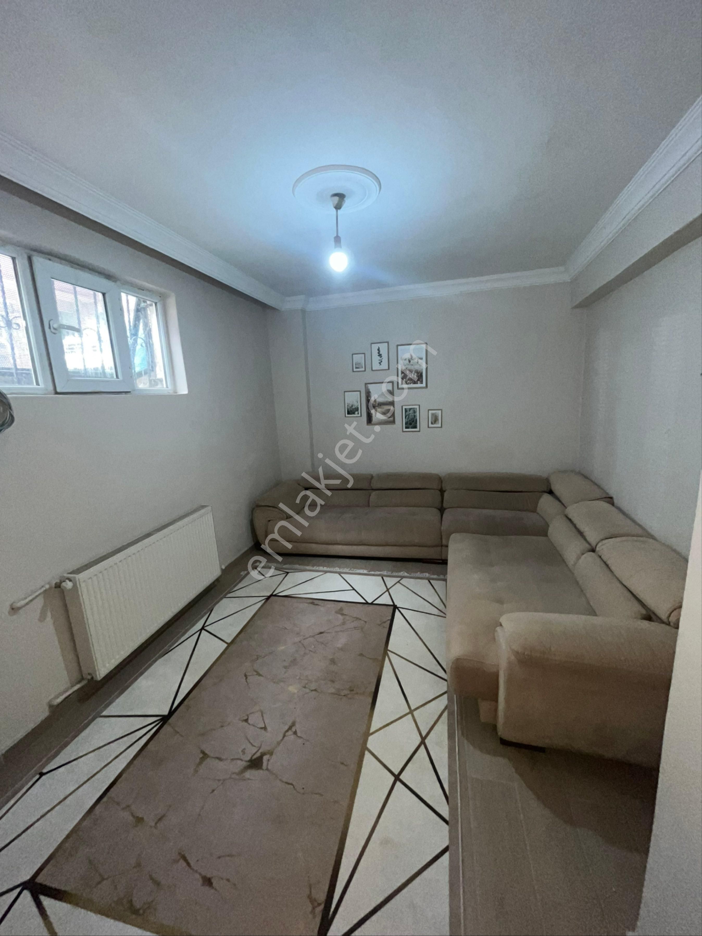 Kiralık Eşyalı Daire Bağcılar Fatih Mahallesi 2+1 Bahçe Katı
