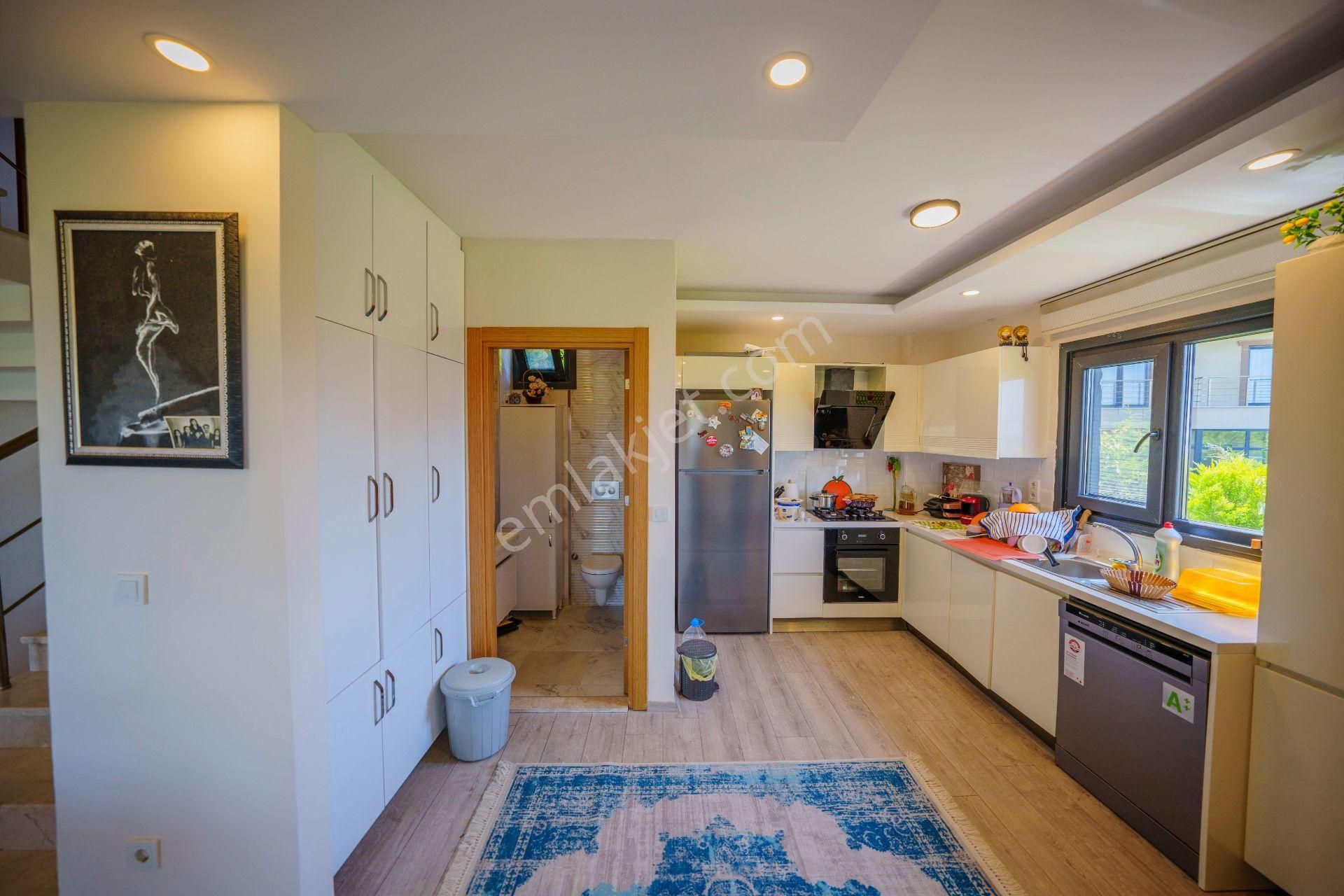 Yazlık Kışlık Kullanım Satılık Villa Silivri Çanta Remax Astyle - Görsel 9