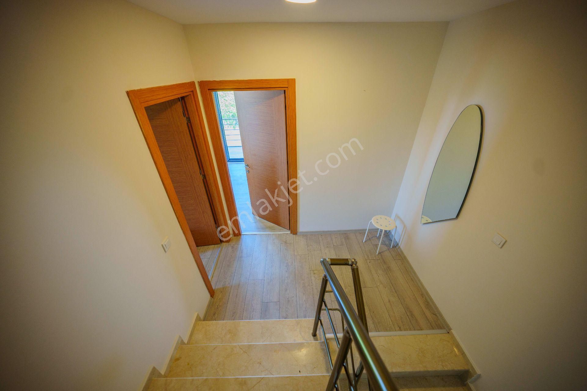 Yazlık Kışlık Kullanım Satılık Villa Silivri Çanta Remax Astyle - Görsel 17