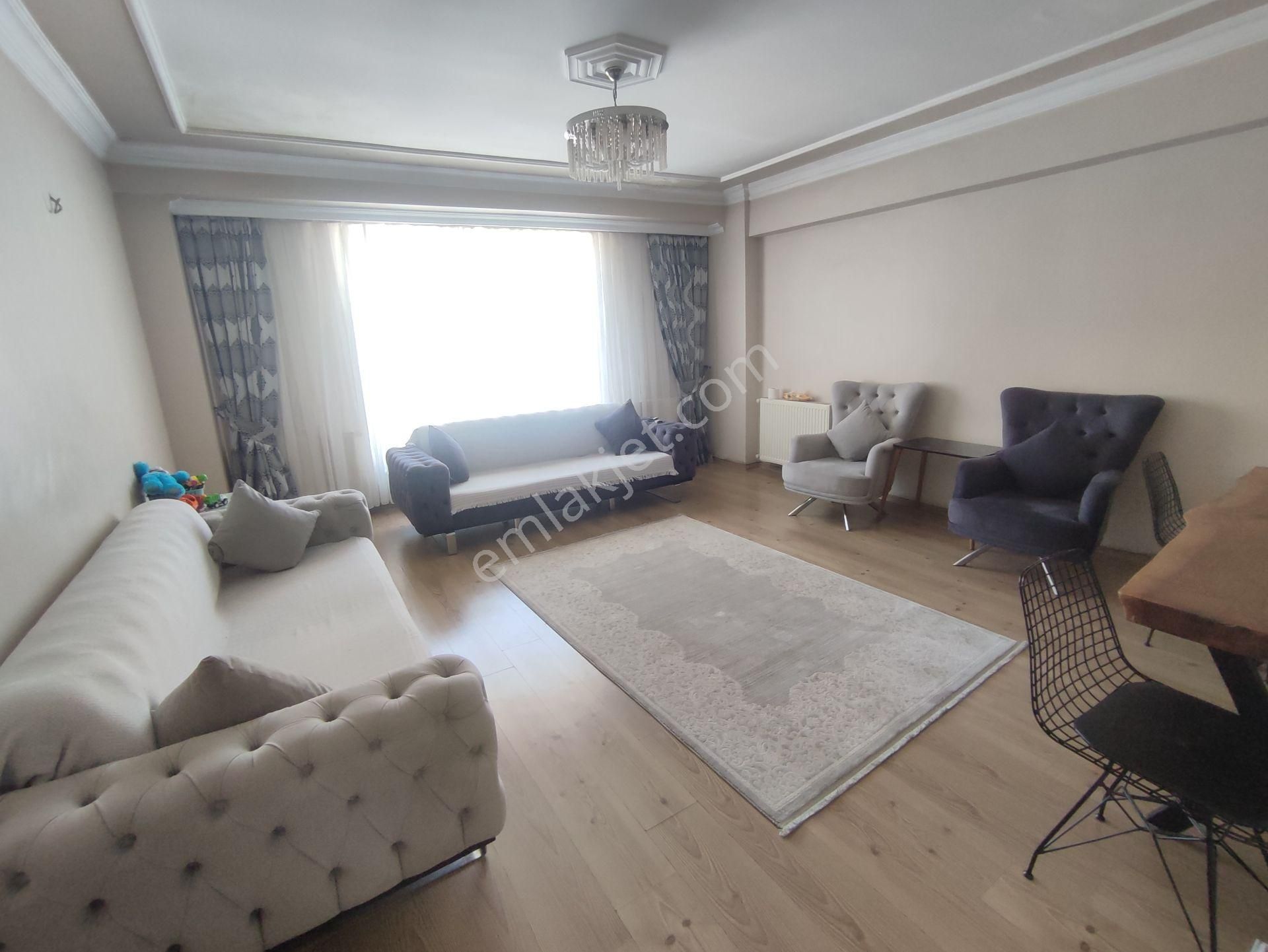 Balcıoğlundan Kartaltepe Mah.aeg Durağında Satılık 12 Yıllık 230 M2 4+2 Dbleks