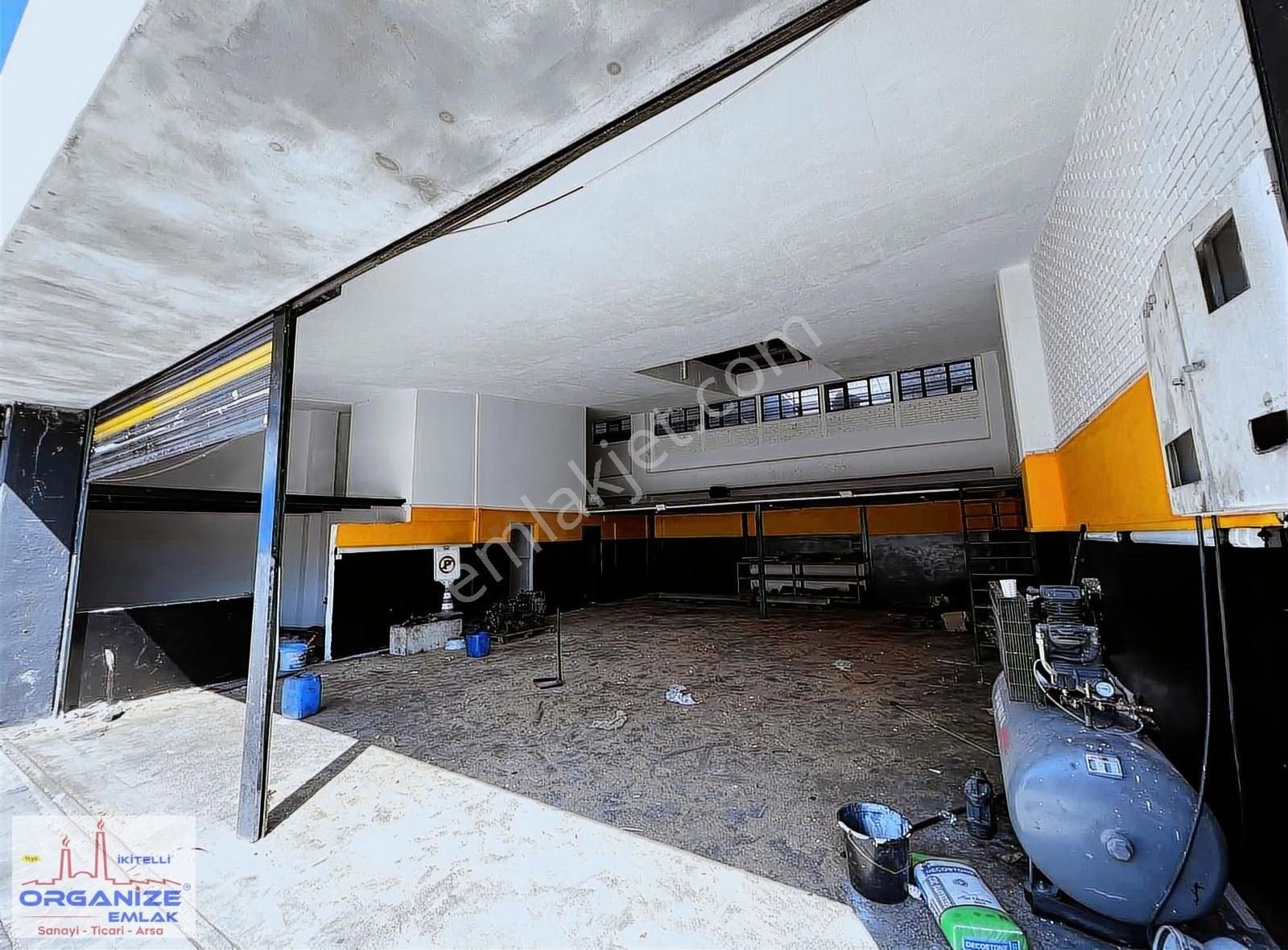İkitelli Organize Emlak'tan Atatürk Oto'da Kiralık 200m2 İml-dep
