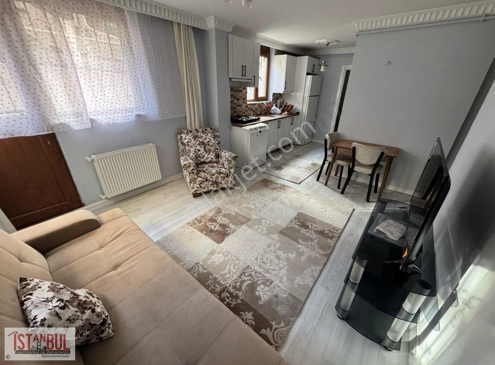 Kayışdağı Eylülüm Sk Uslu Cad. Yakın 2+1 Eşyalı Kiralık Daire