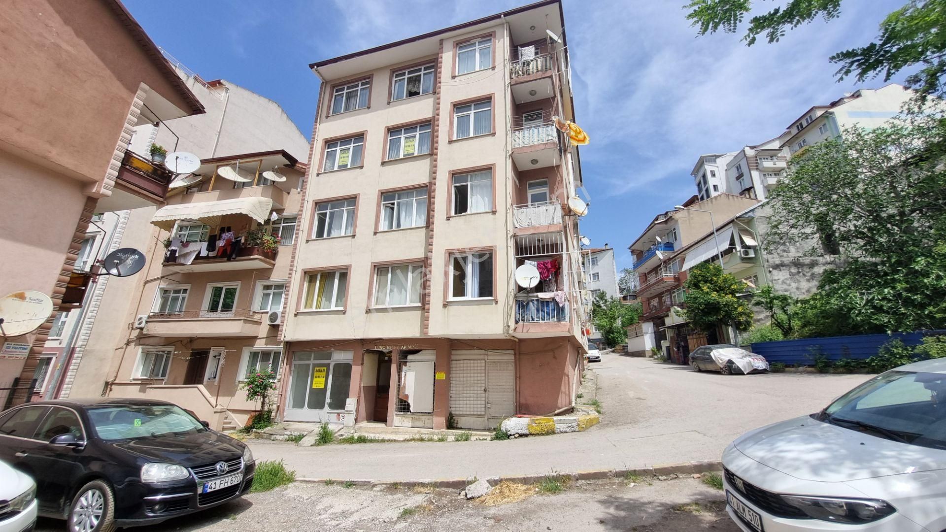 Kozluk Mahallesi Satılık Dükkan & Depo