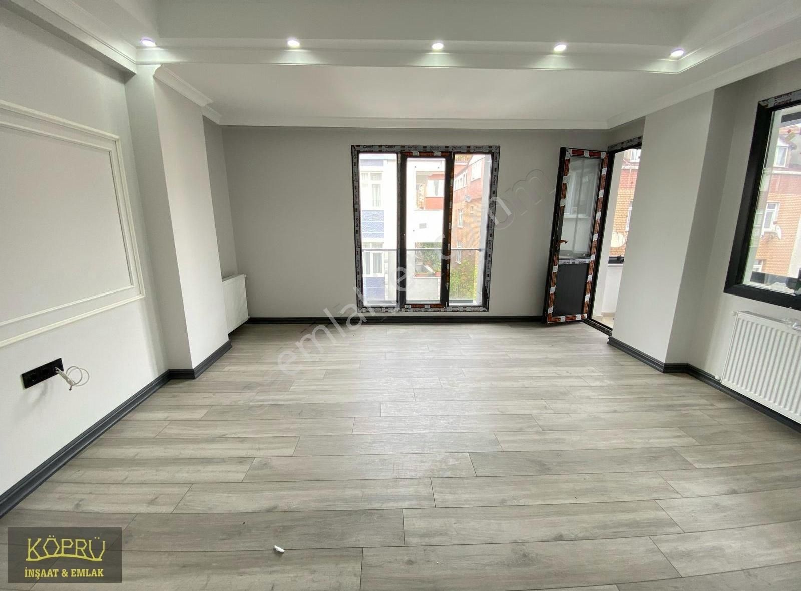 Köprü Emlak'tan 75.yıl Mah'de 170 M2 4+2 Satılık Dublex