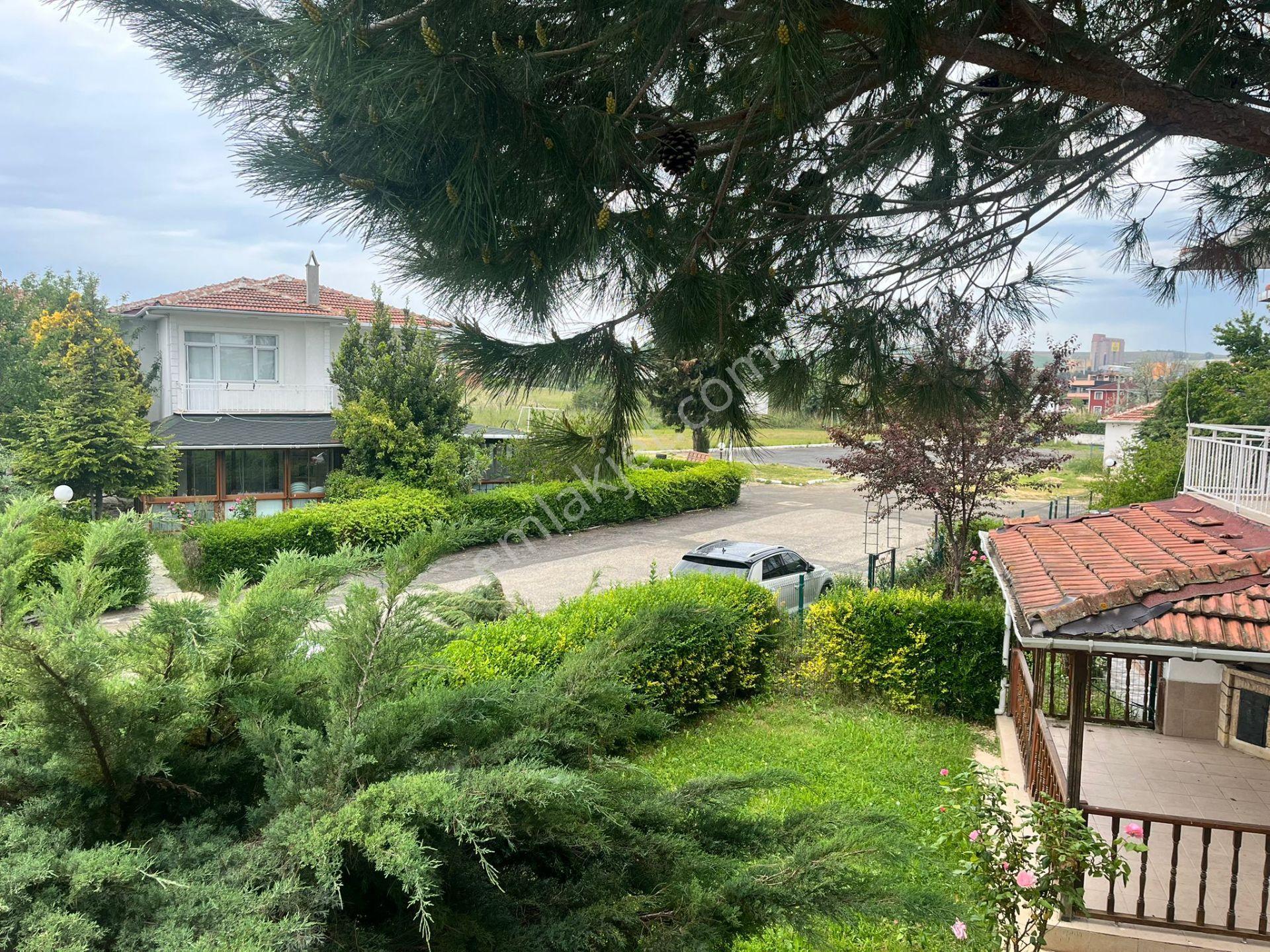 Remax Land Ten Demirli Tatil Sitesinde Satılık Villa - Görsel 2
