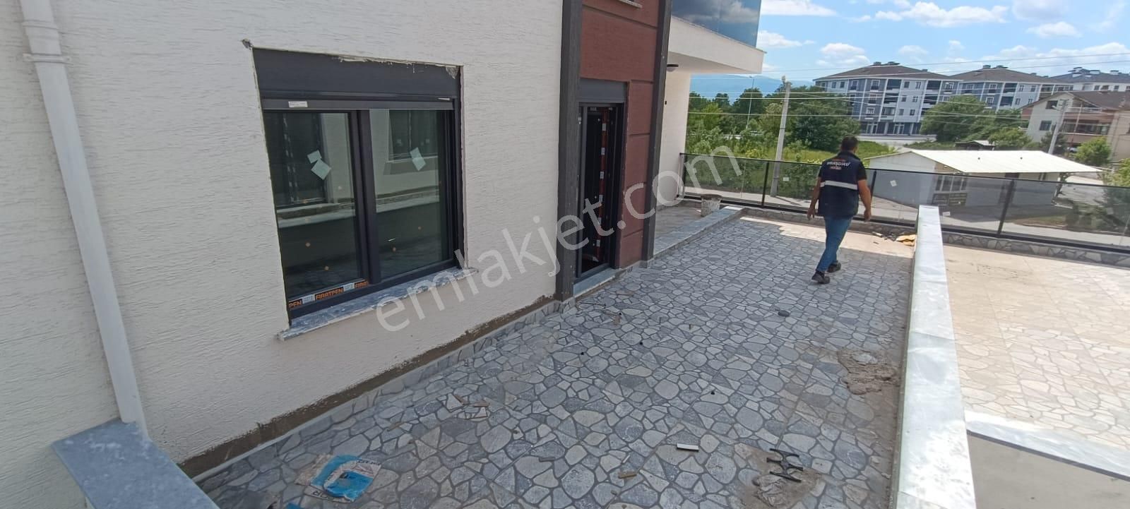 Remax Palas'tan Düzce Aziziye'de Satılık Lüx 3+1 Daire - Görsel 12