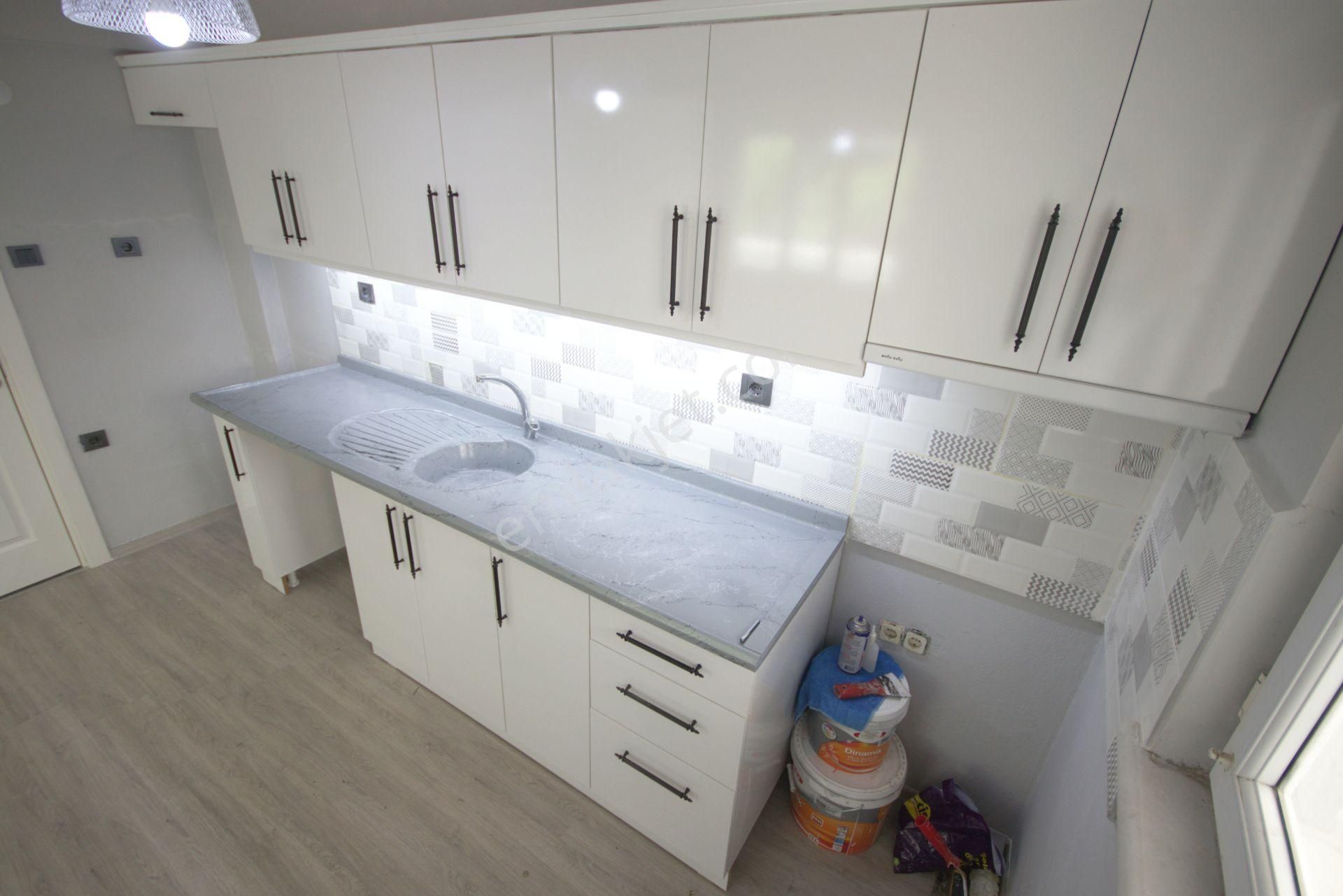 Zirve'den Akçayda Satılık Müstakili Aratmayan Masrafsız 2+1 Daire