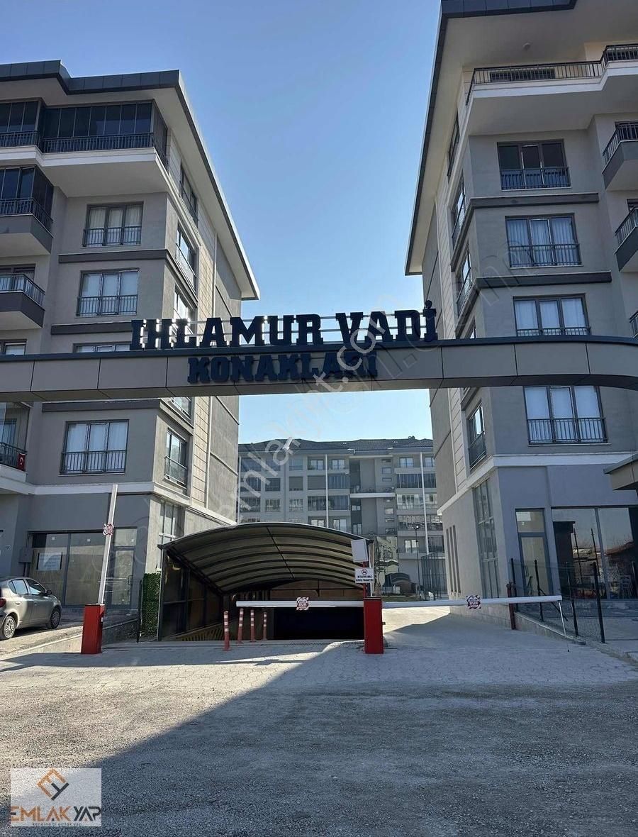 Ihlamur Vadi Konaklarında Ara Kat Satılık Geniş Tip 4+1 Daire