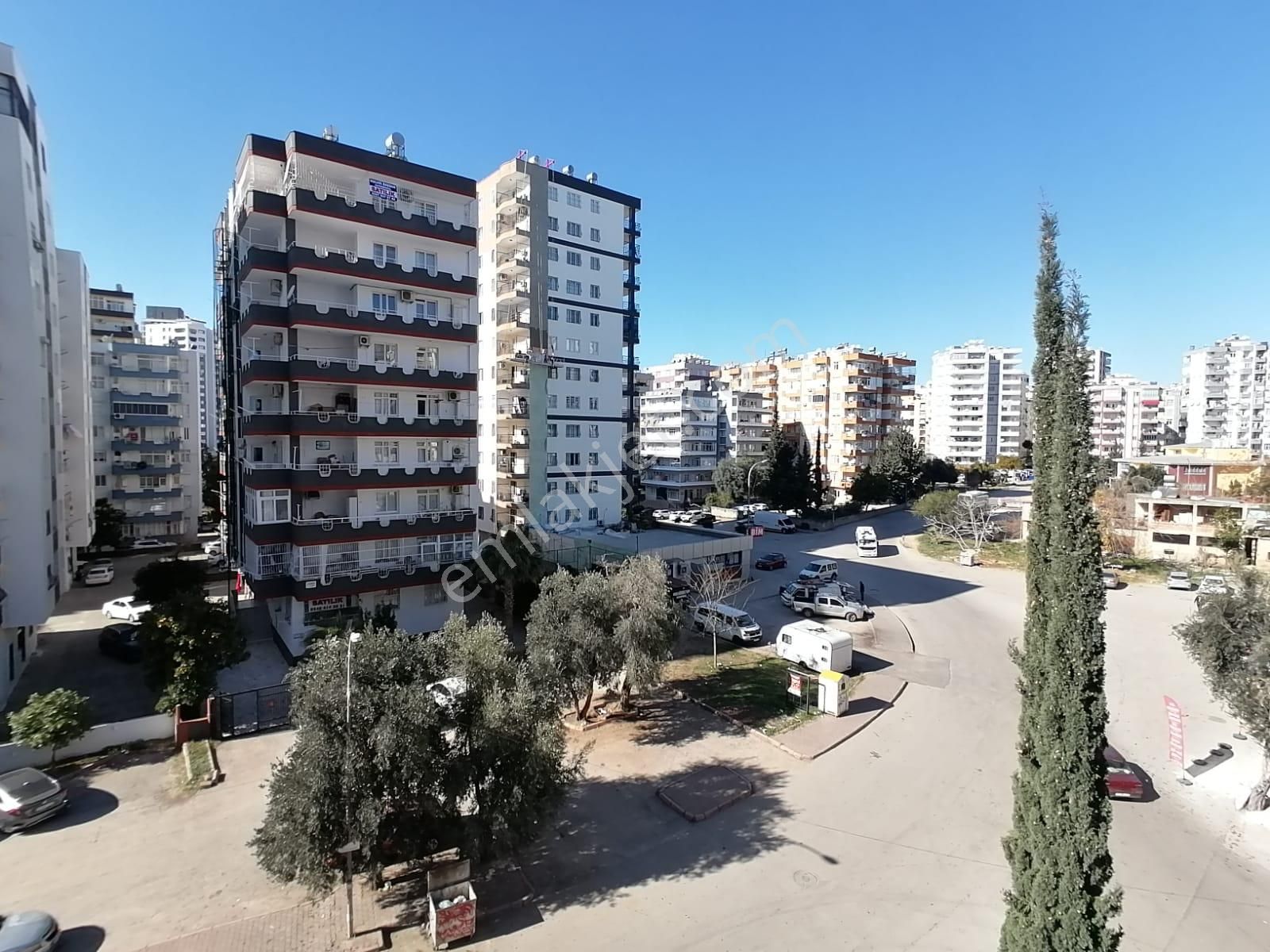 Huzurevleri Metro Durağı Yakınında Dev Gibi 3+1 Daire