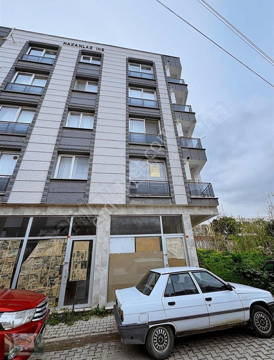 Akman Gayrimenkul'den Muradiye 'de Kiralık Arakat 1+1 Daire