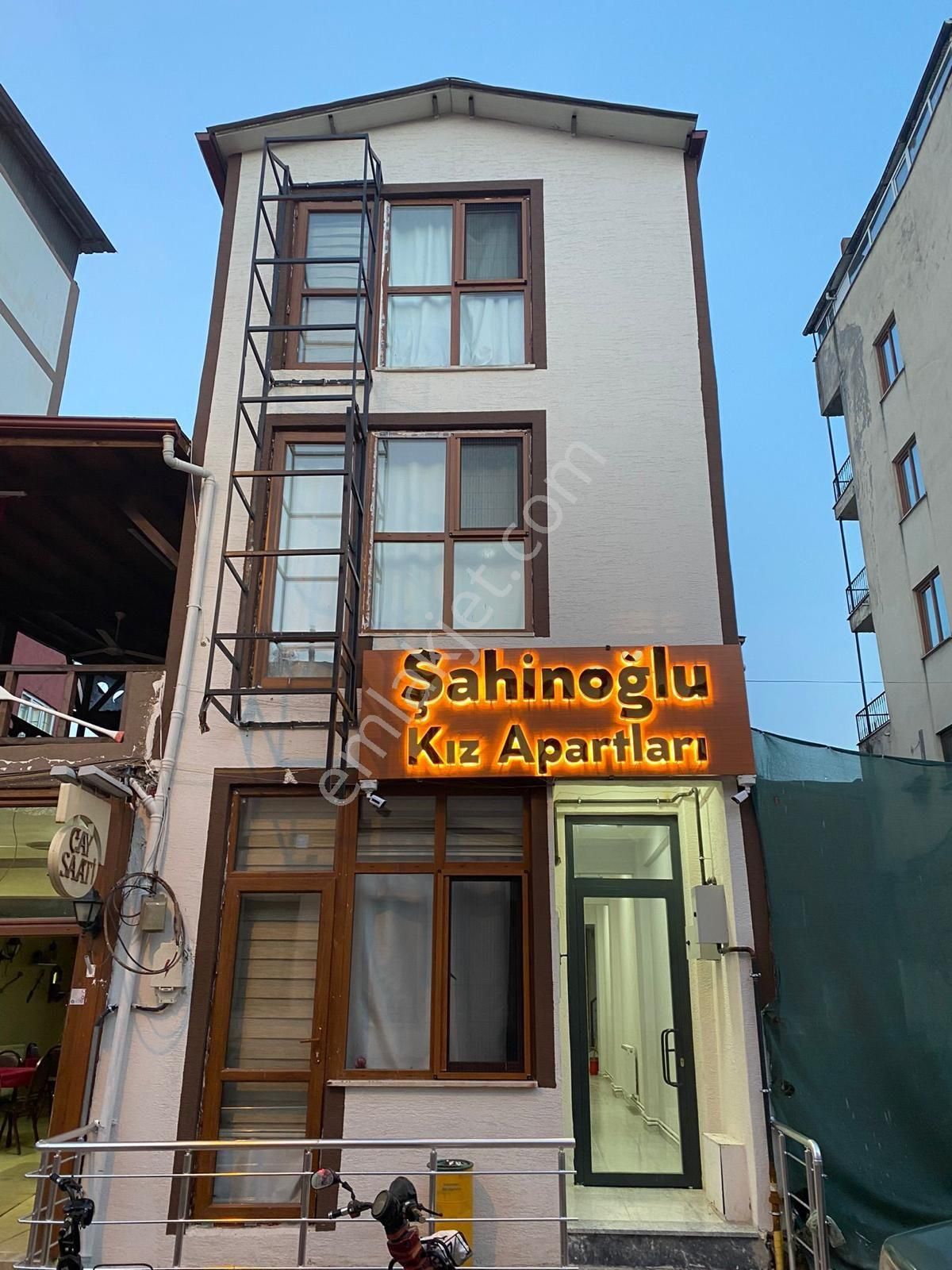 Odmaneli Merkez De Camicedit Kiralık Apart Odalar Kiz Apart